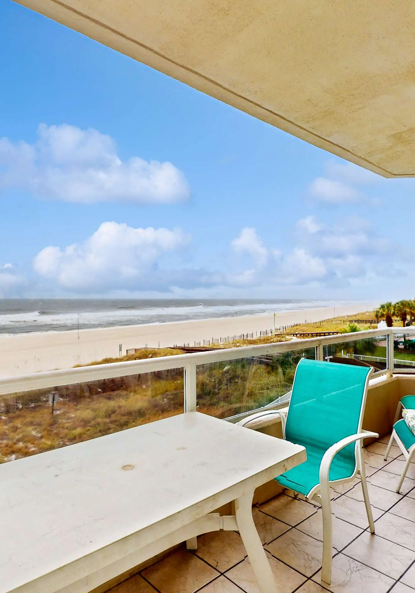 Gulf-front condo w/ beach access, indoor/outdoor pool, & tennis courts
