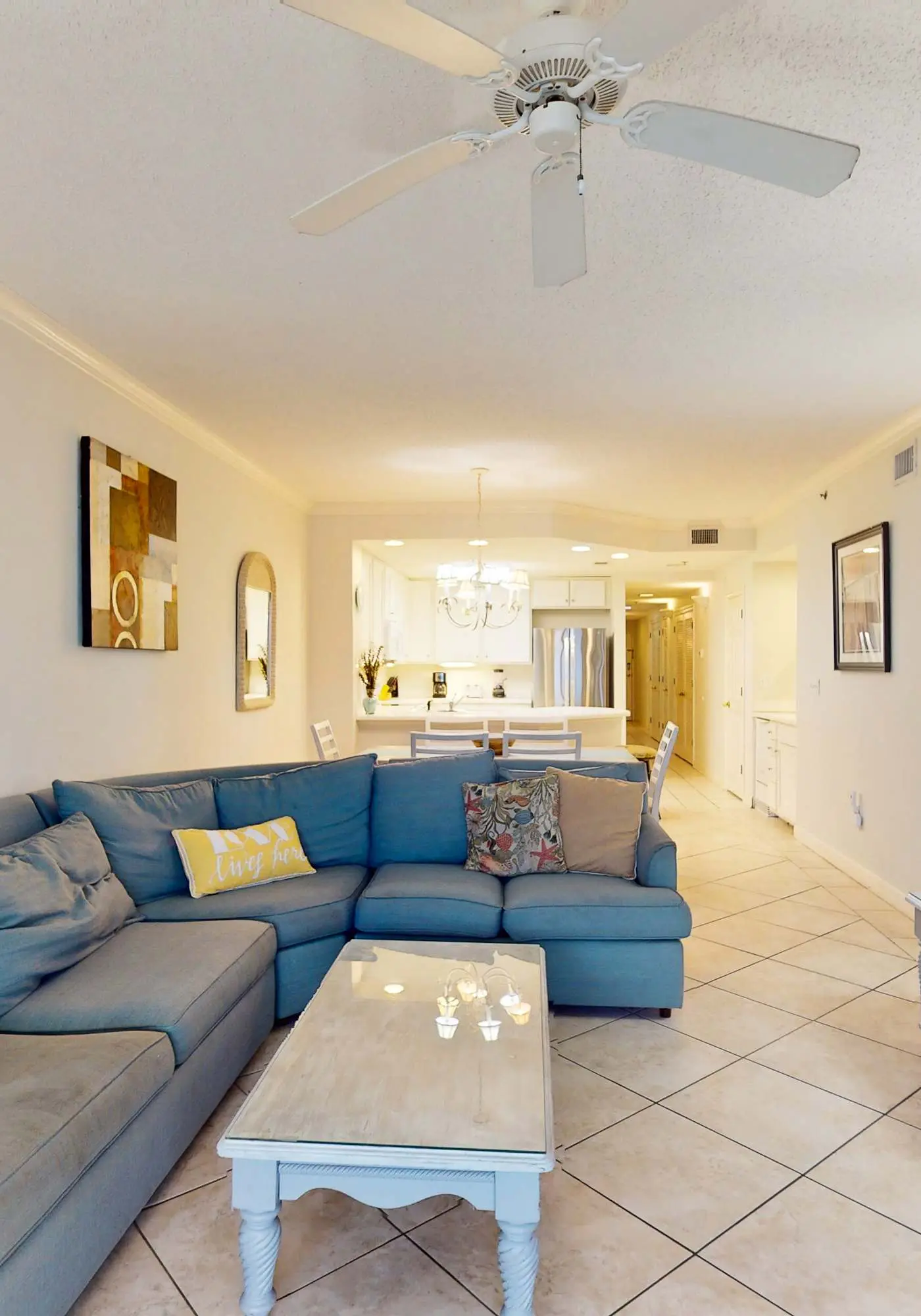 Gulf-front condo w/ beach access, indoor/outdoor pool, & tennis courts