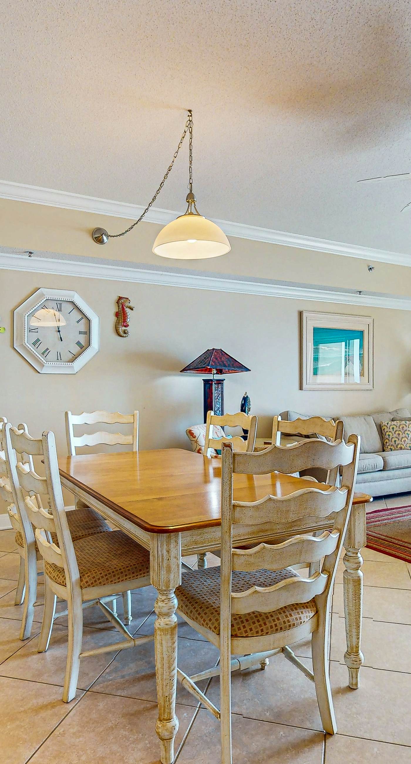 Spacious condo with Gulf-front views & access to pools, hot tub, gym