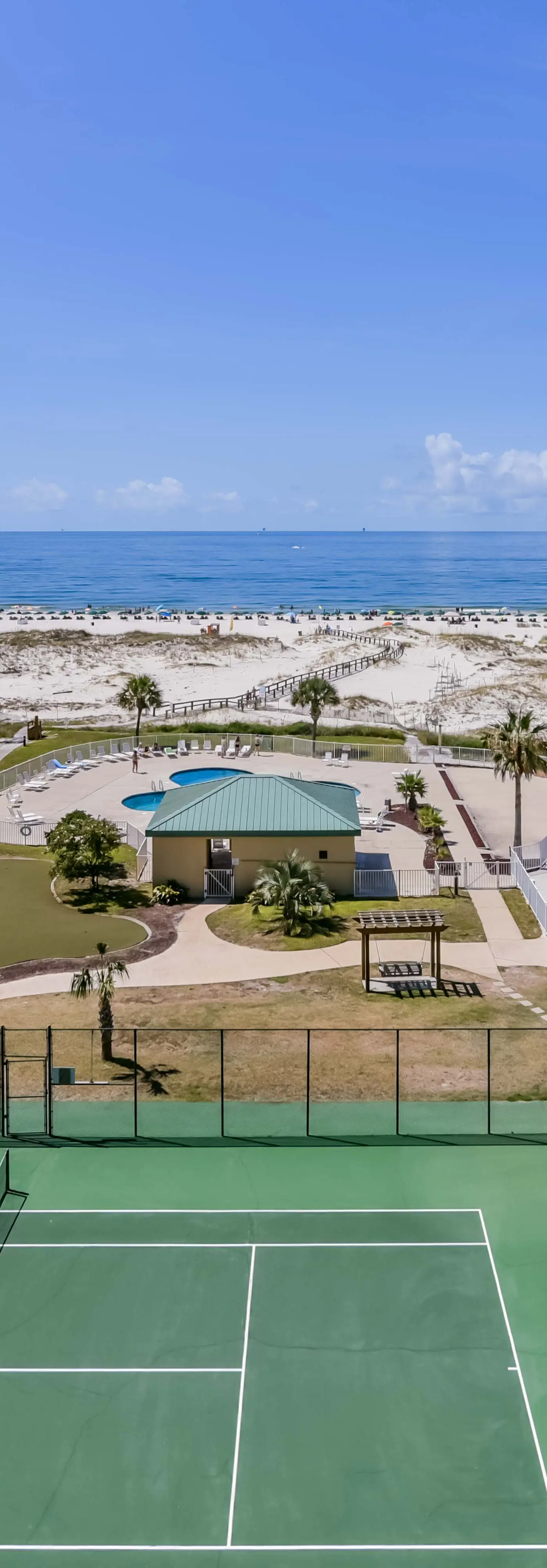 Waterview condo with shared pool, panoramic balcony views, and WIFI