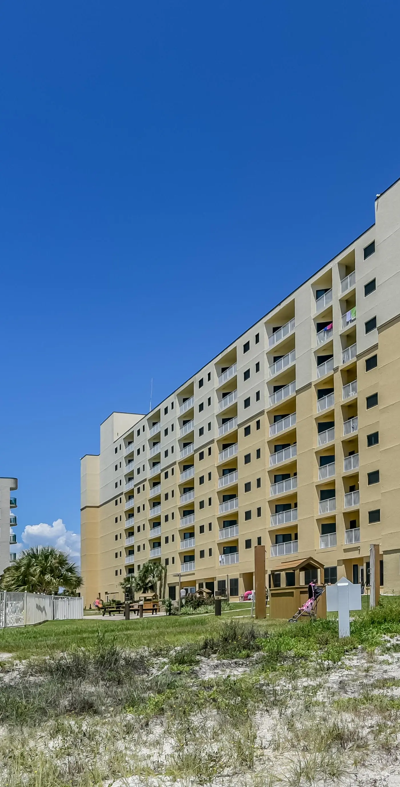 Waterview condo with shared pool, panoramic balcony views, and WIFI