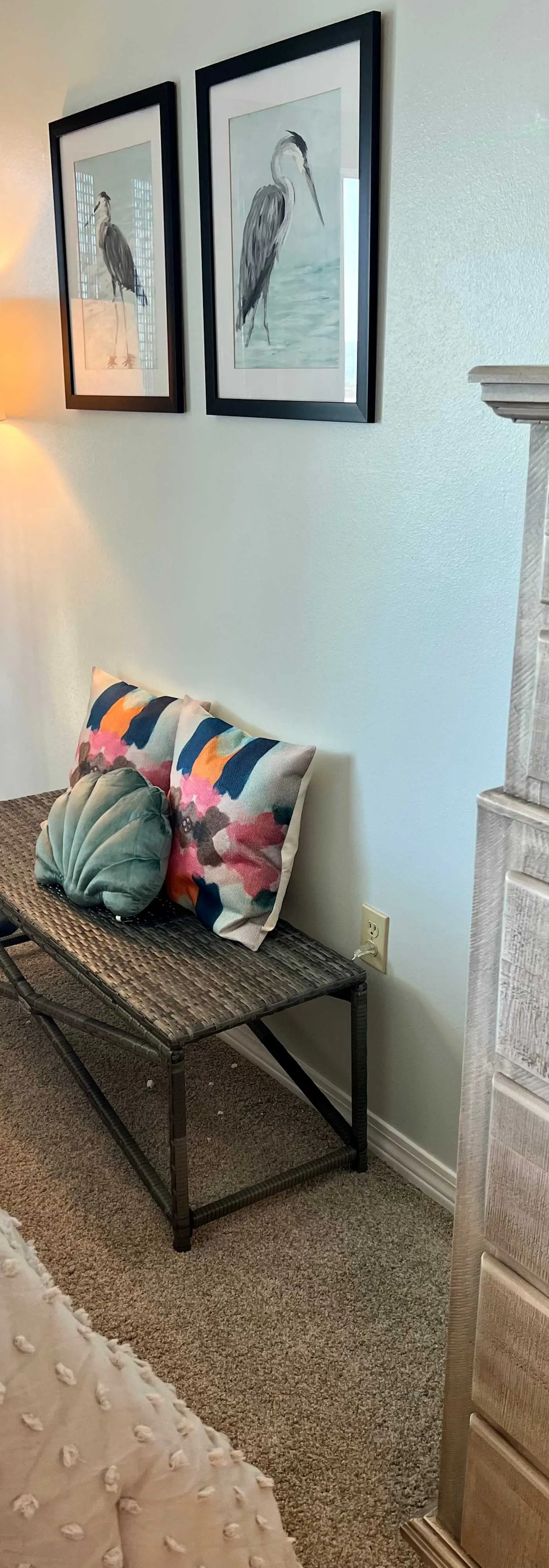 Waterview condo with shared pool, panoramic balcony views, and WIFI