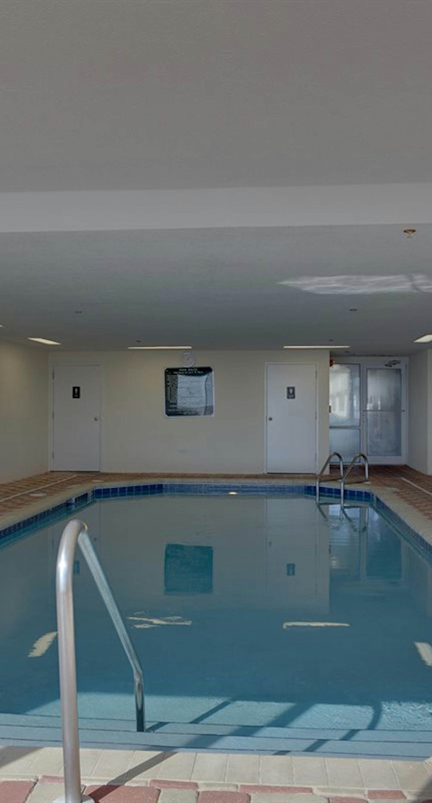 Beachfront condo with Gulf view, indoor/outdoor pools