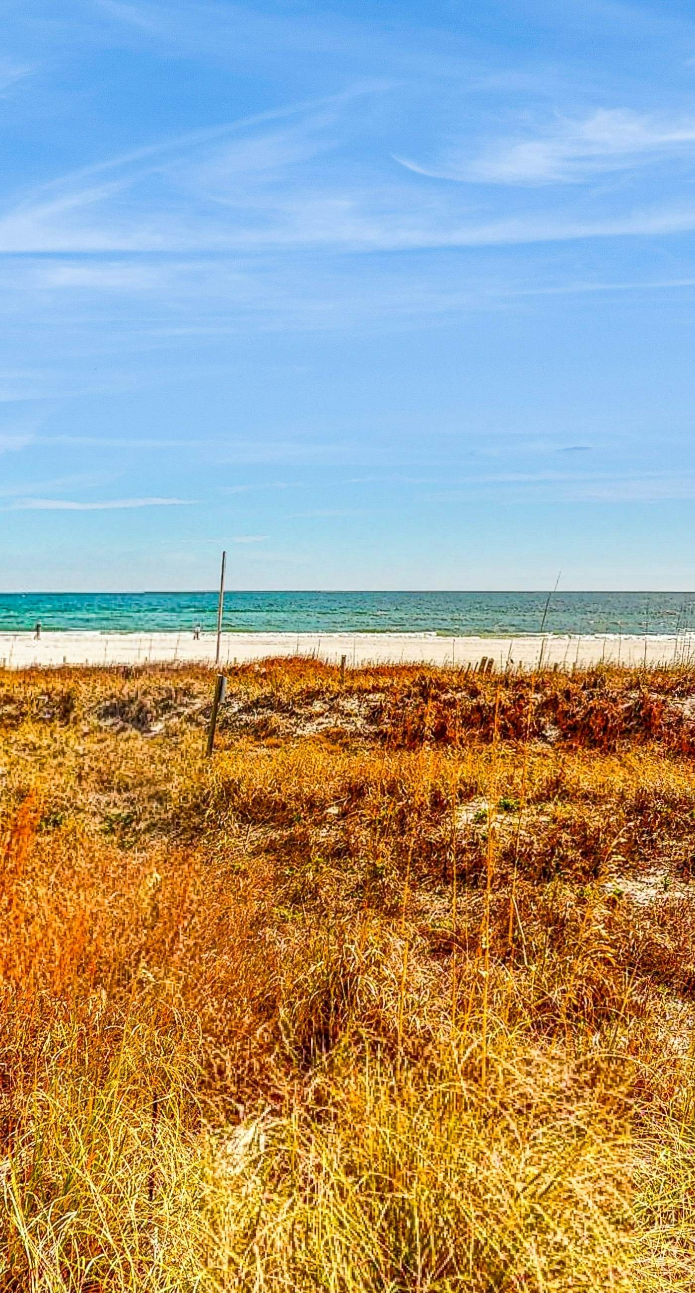 Beachfront condo with Gulf view, indoor/outdoor pools