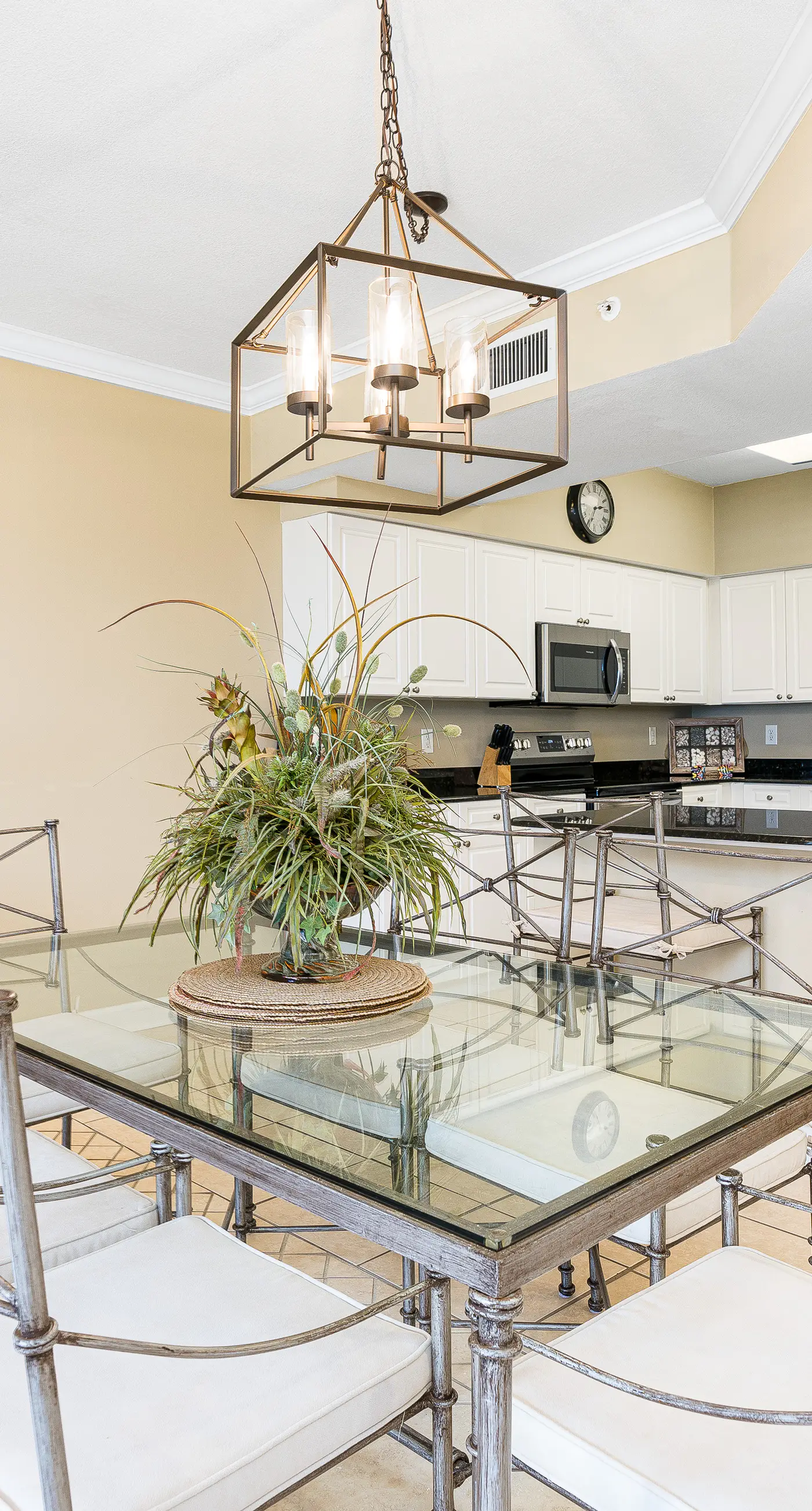 Beachfront condo with amazing views overlooking the Gulf of America featuring resort style pools.