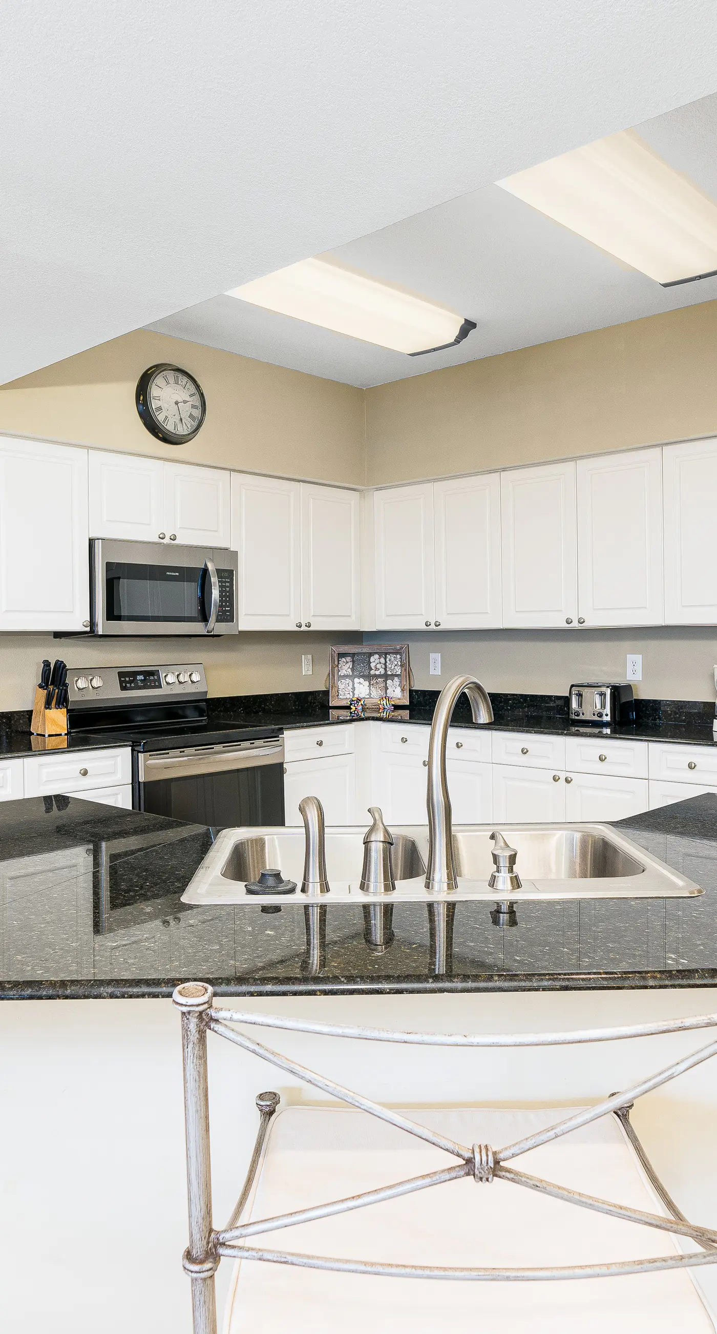 Beachfront condo with amazing views overlooking the Gulf of America featuring resort style pools.