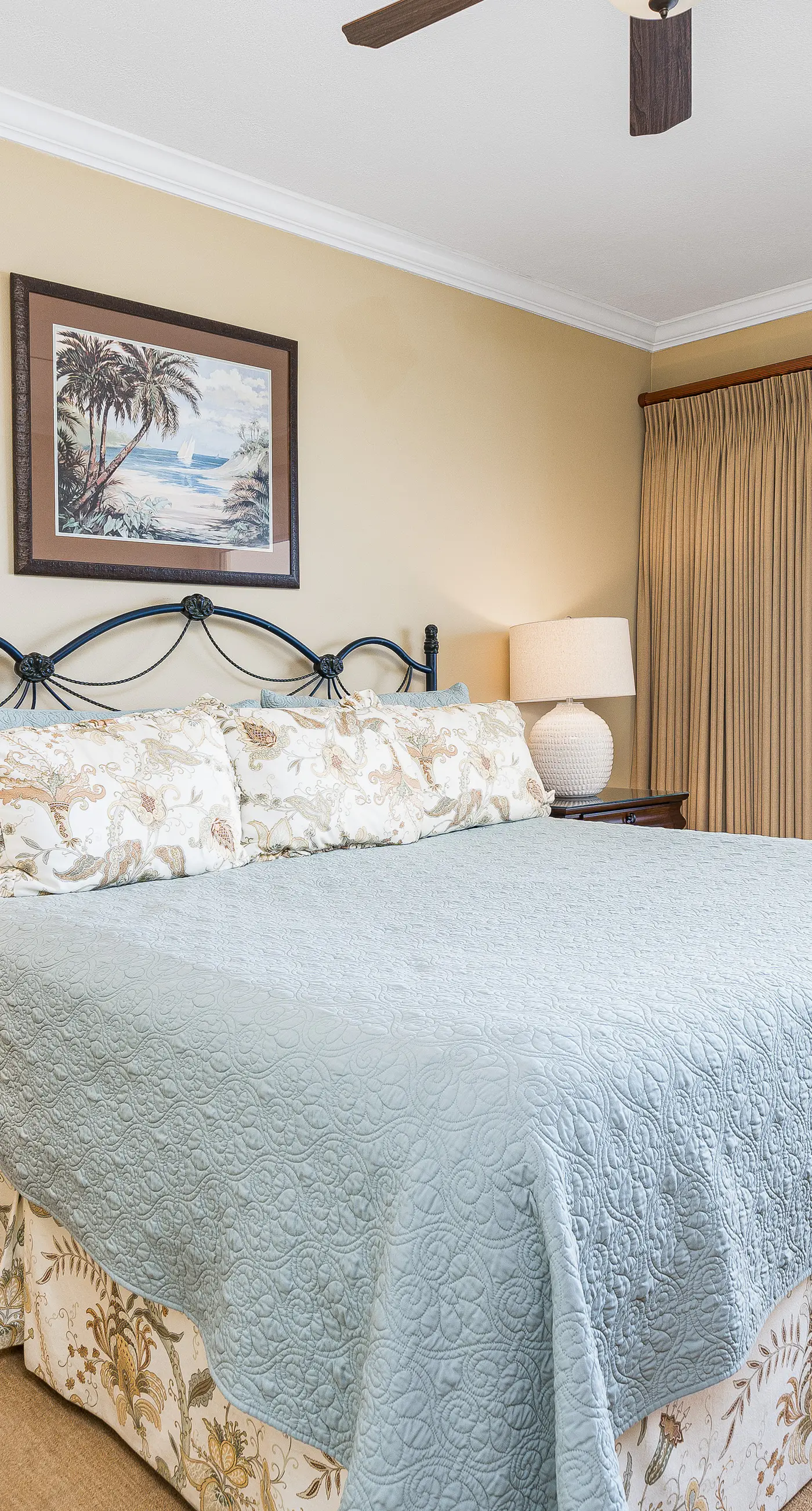 Beachfront condo with amazing views overlooking the Gulf of America featuring resort style pools.