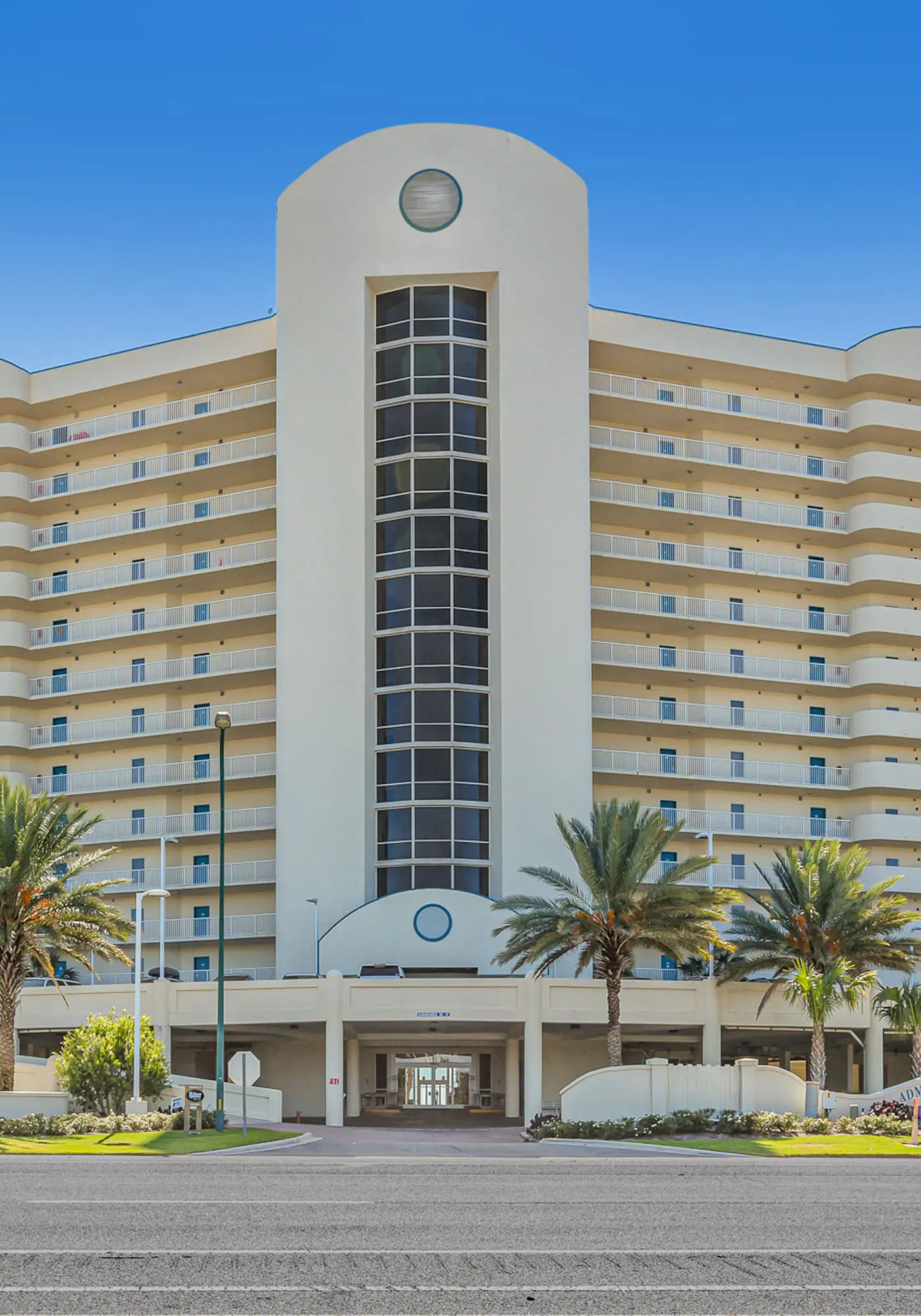 Gorgeous gulf-view condo w/ indoor & outdoor pools Sauna & boardwalk