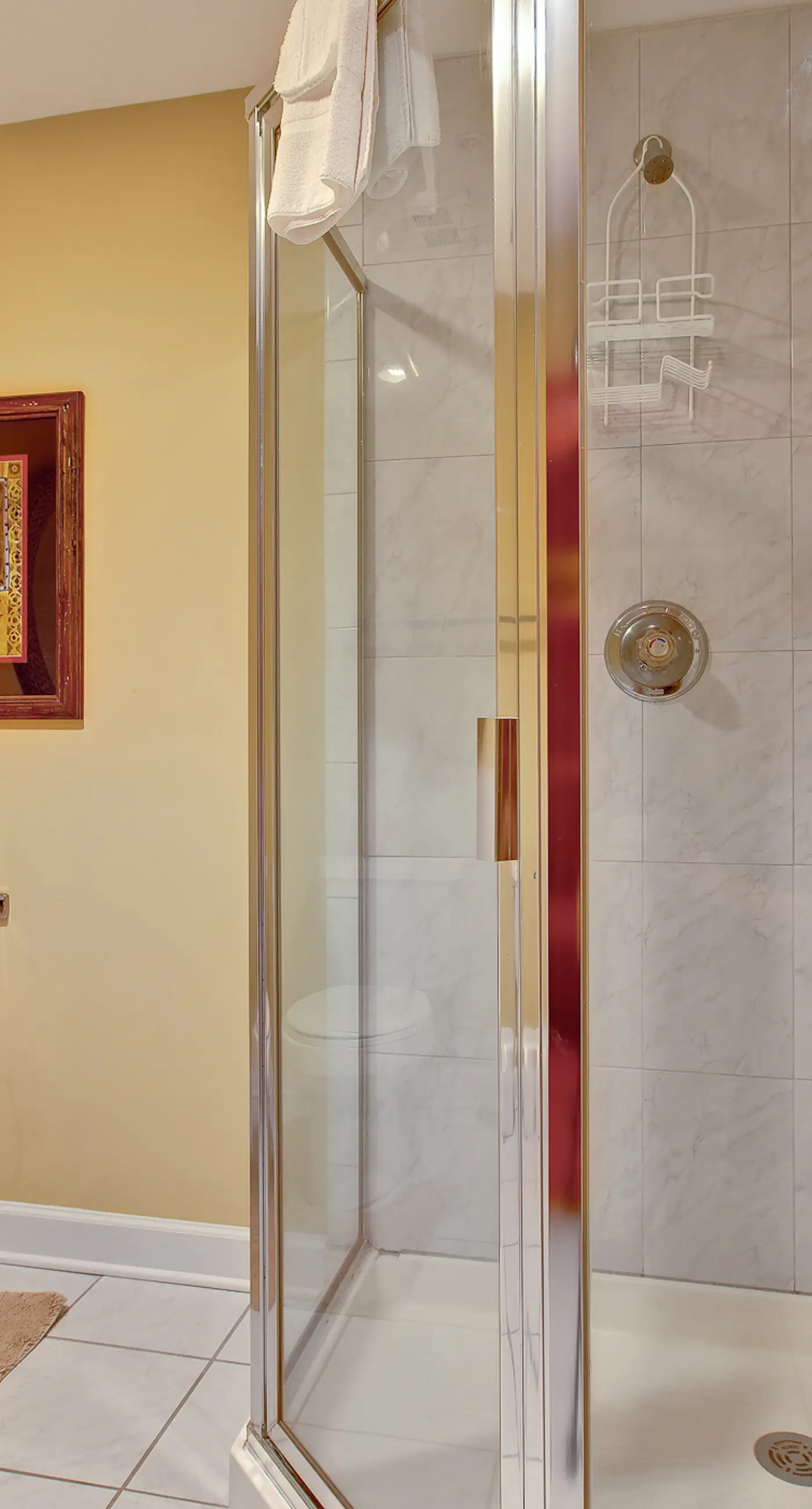 Family-friendly, Gulf-front condo with private balcony and resort style pools, sauna and gym