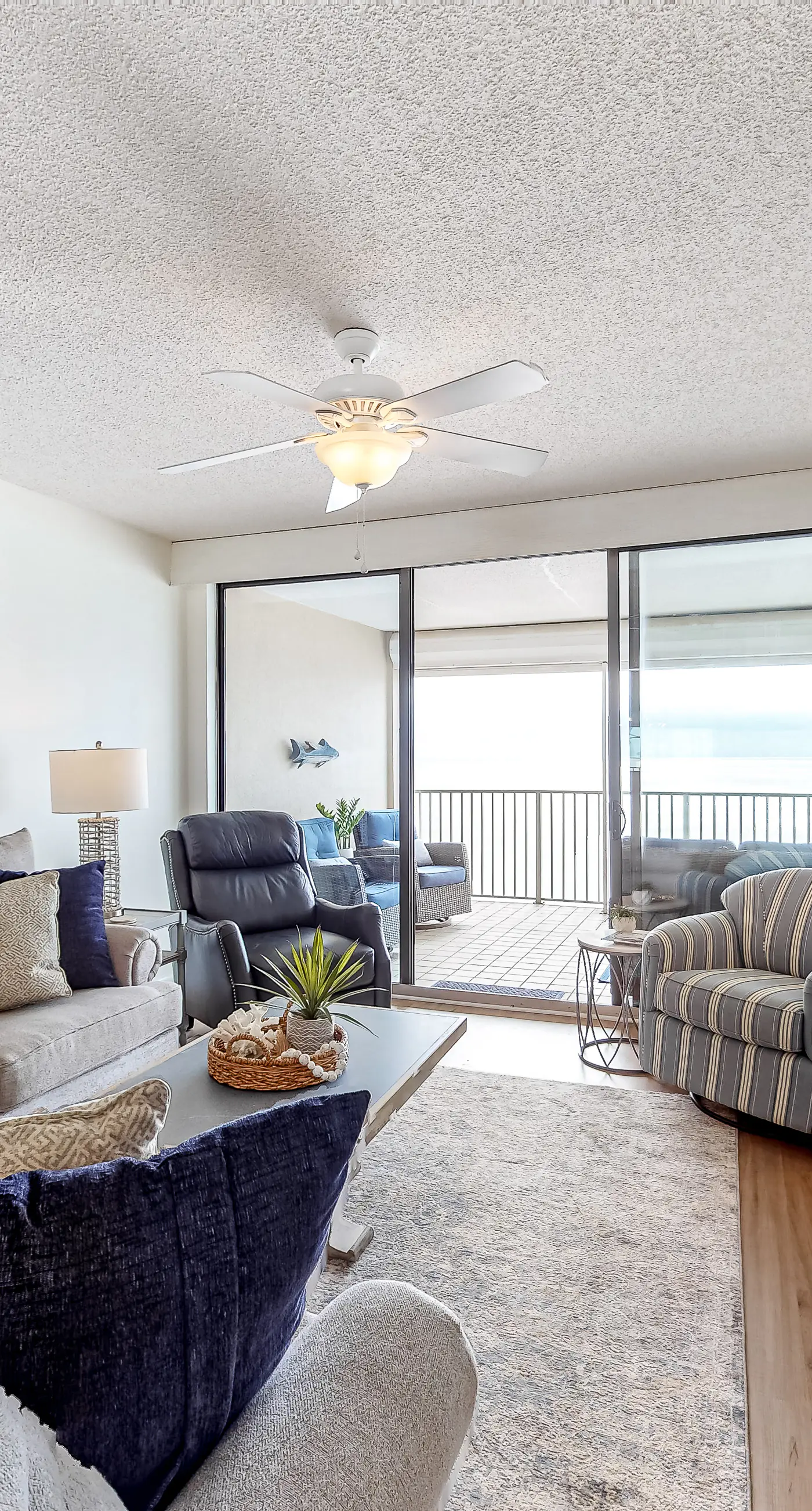 Inviting Gulf-front condo with hot tub, pool & spacious, furnished balcony