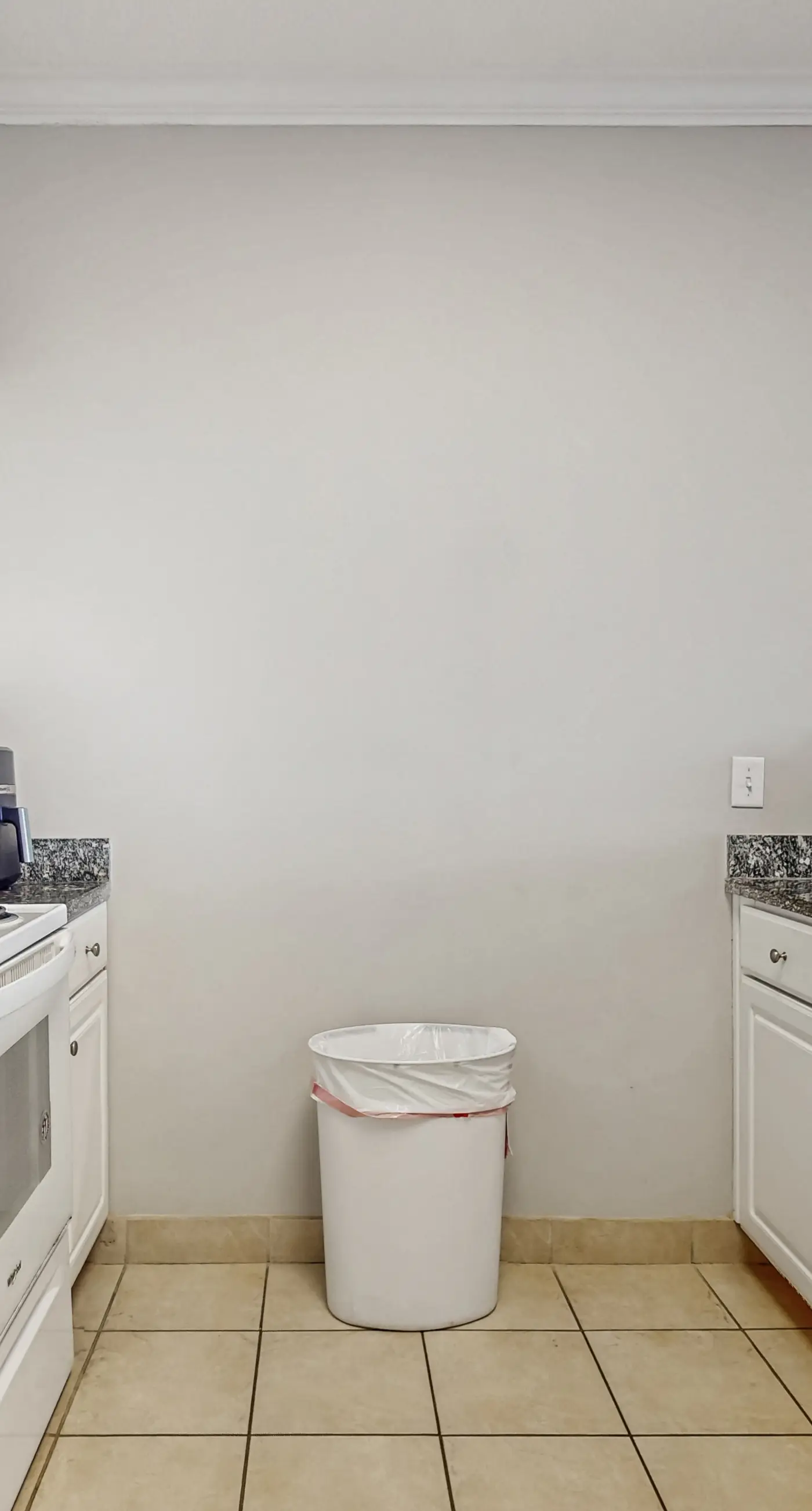 Gulf-front condo with beautiful views of The Pass, pools & hot tubs