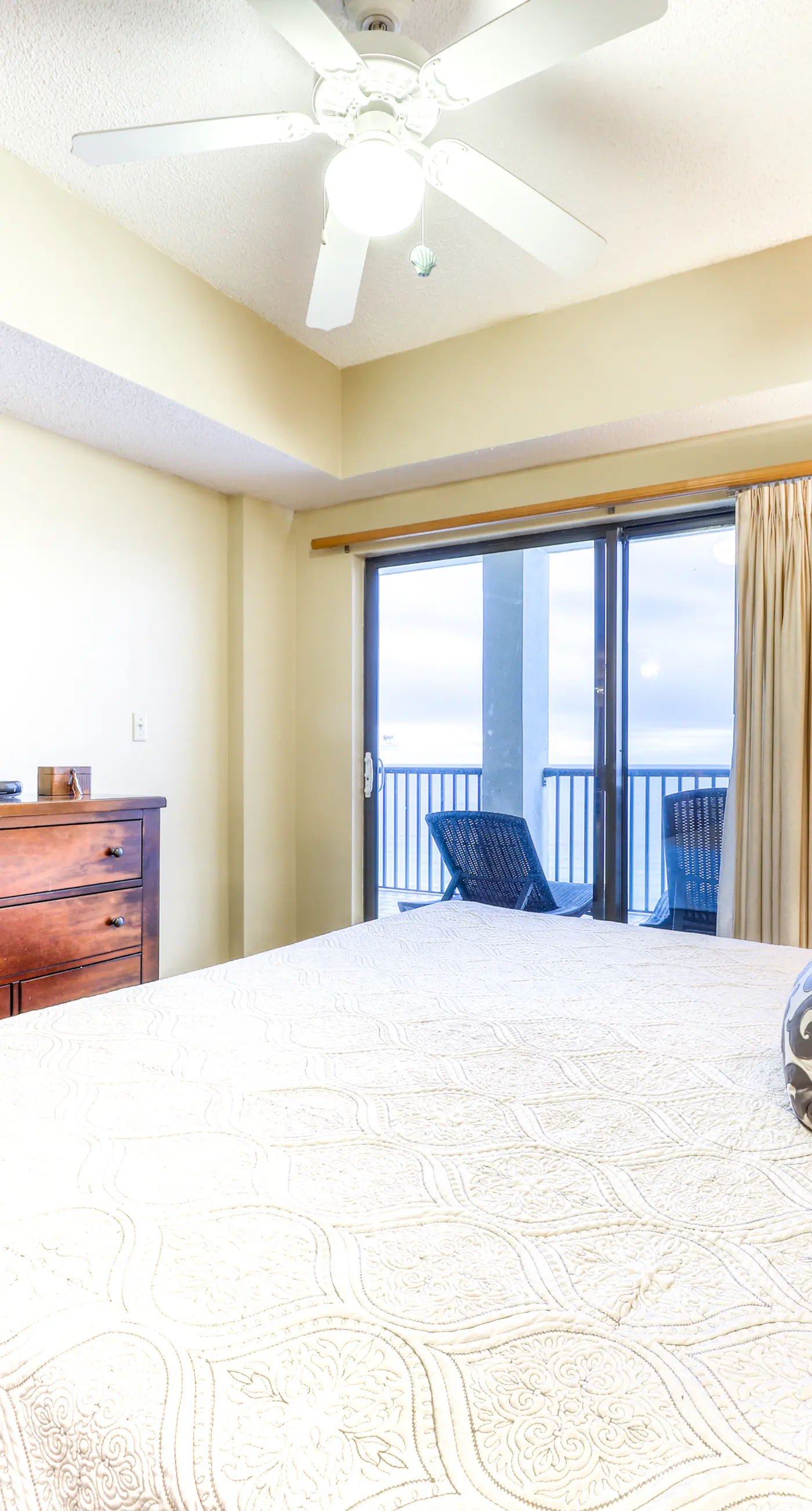 Beachfront condo with shared outdoor pool, heated indoor pool, sauna, & grill area