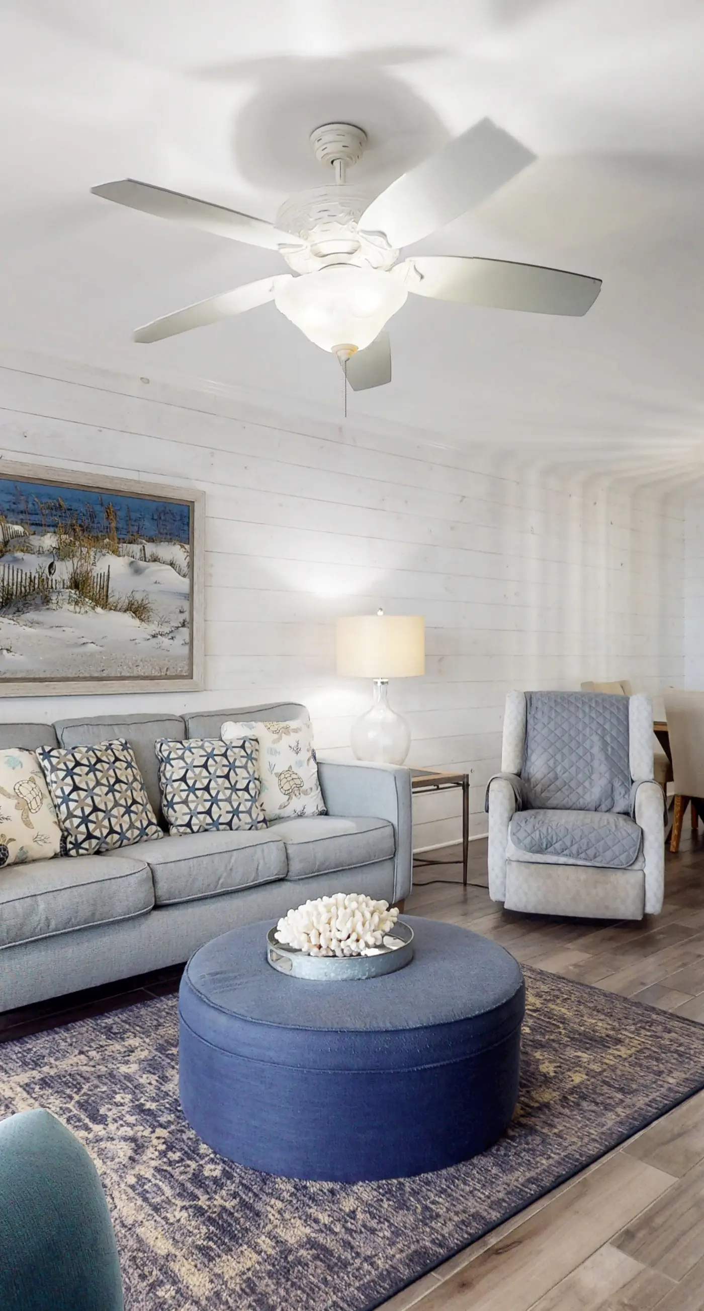 Gulf front escape w/ balcony, shared hot tub, pools, tennis, & beach access