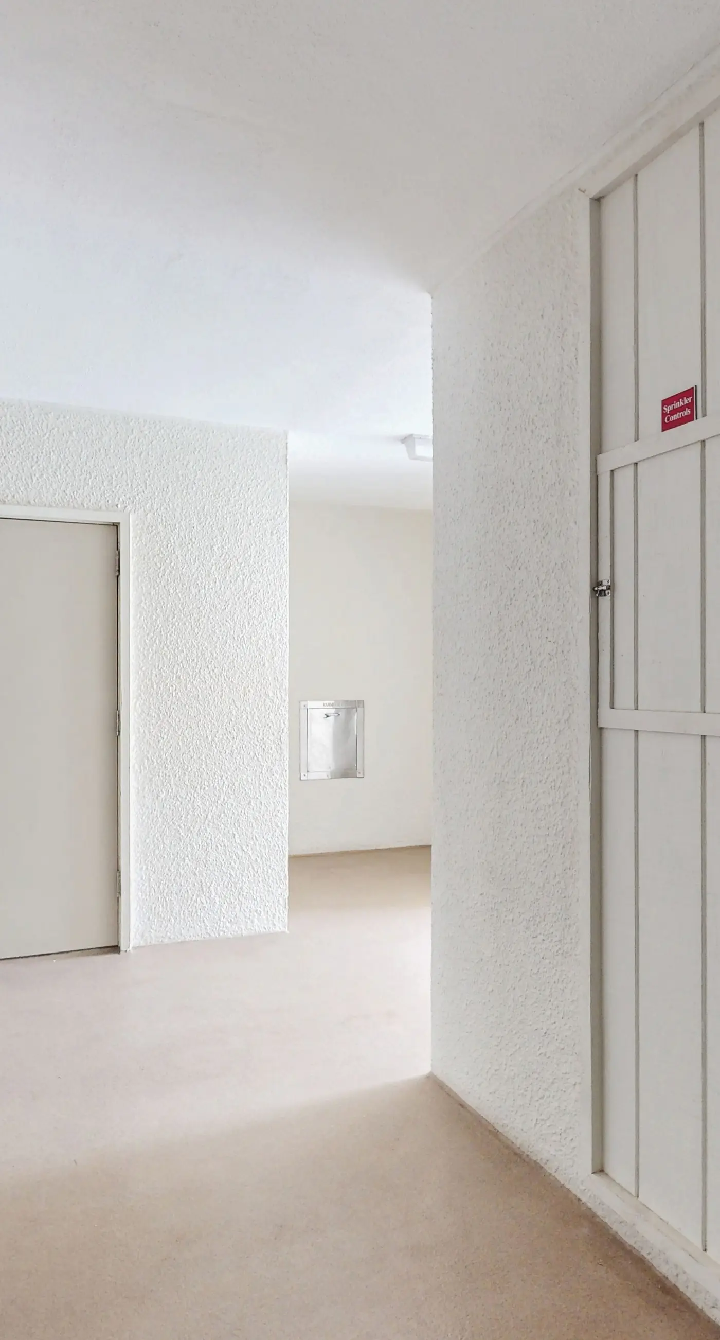 Gulf front escape w/ balcony, shared hot tub, pools, tennis, & beach access