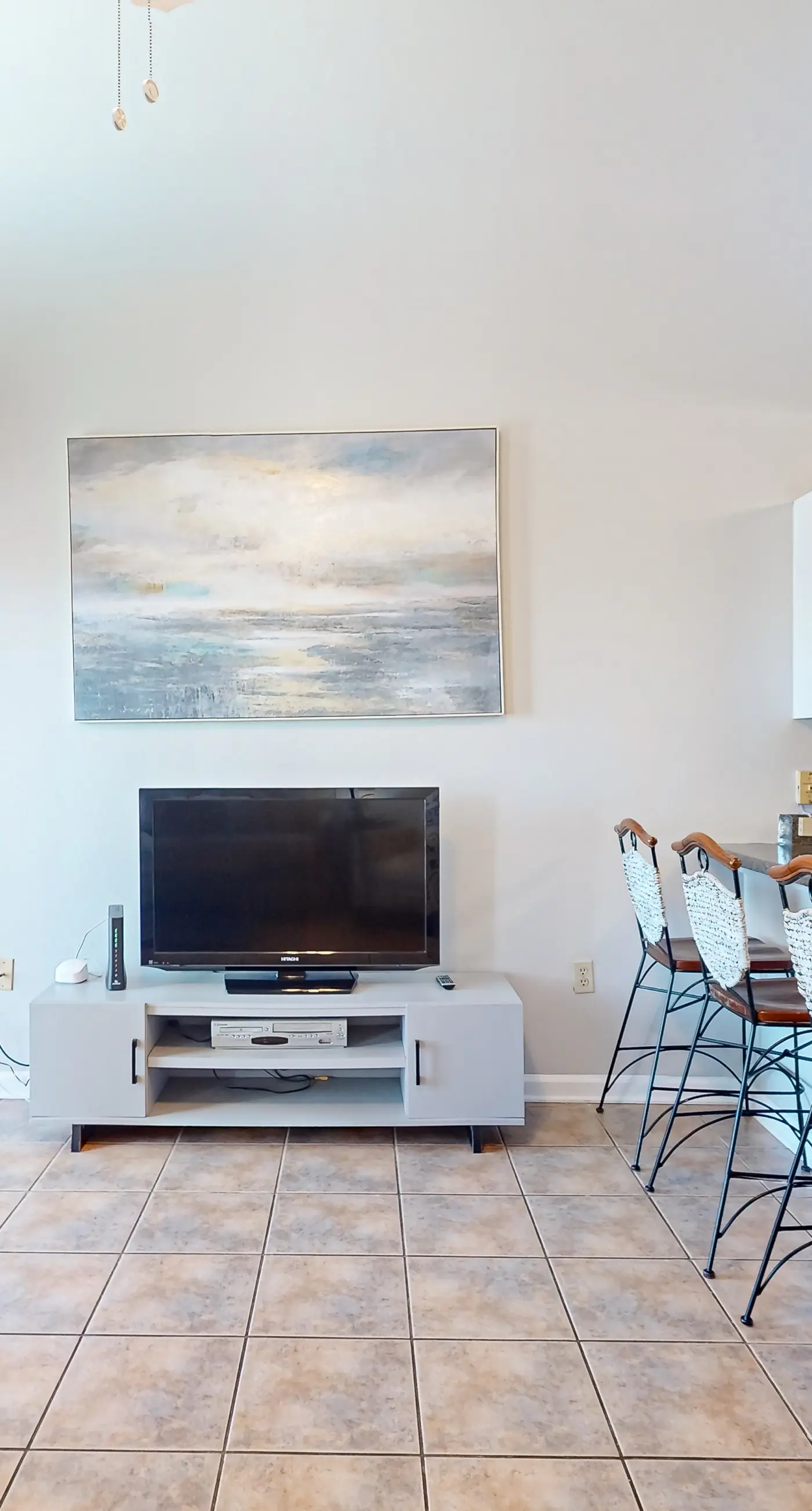 Spacious condo near the beach with great view, bonus loft, and shared pool