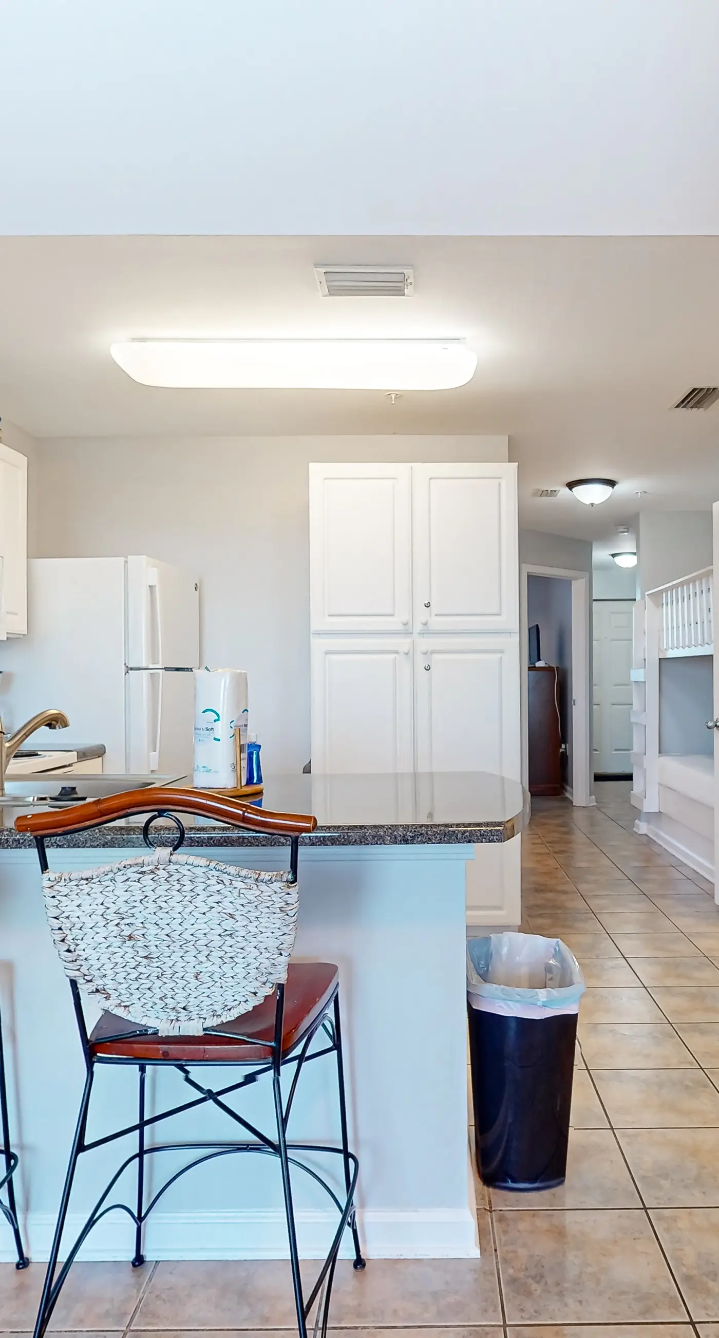 Spacious condo near the beach with great view, bonus loft, and shared pool