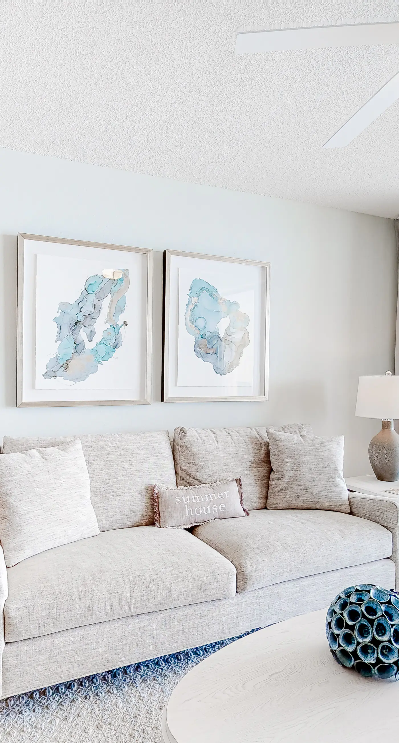 Top floor, Gulf-front condo with pools - snowbird-friendly