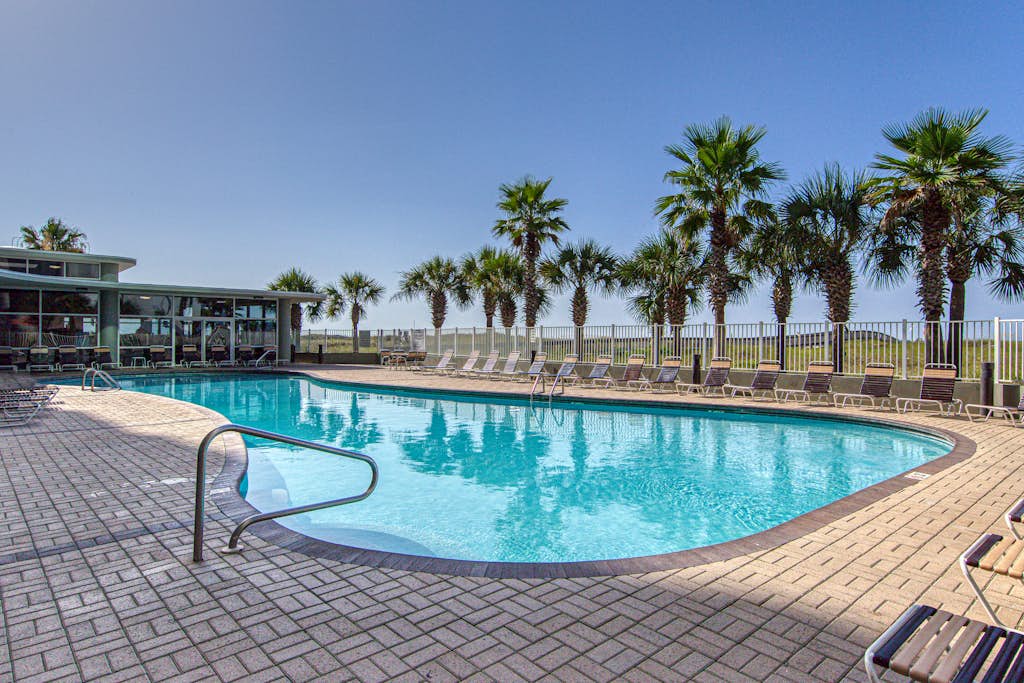 Beachfront property with Gulf-view balcony, outdoor pool & hot tub - near shops