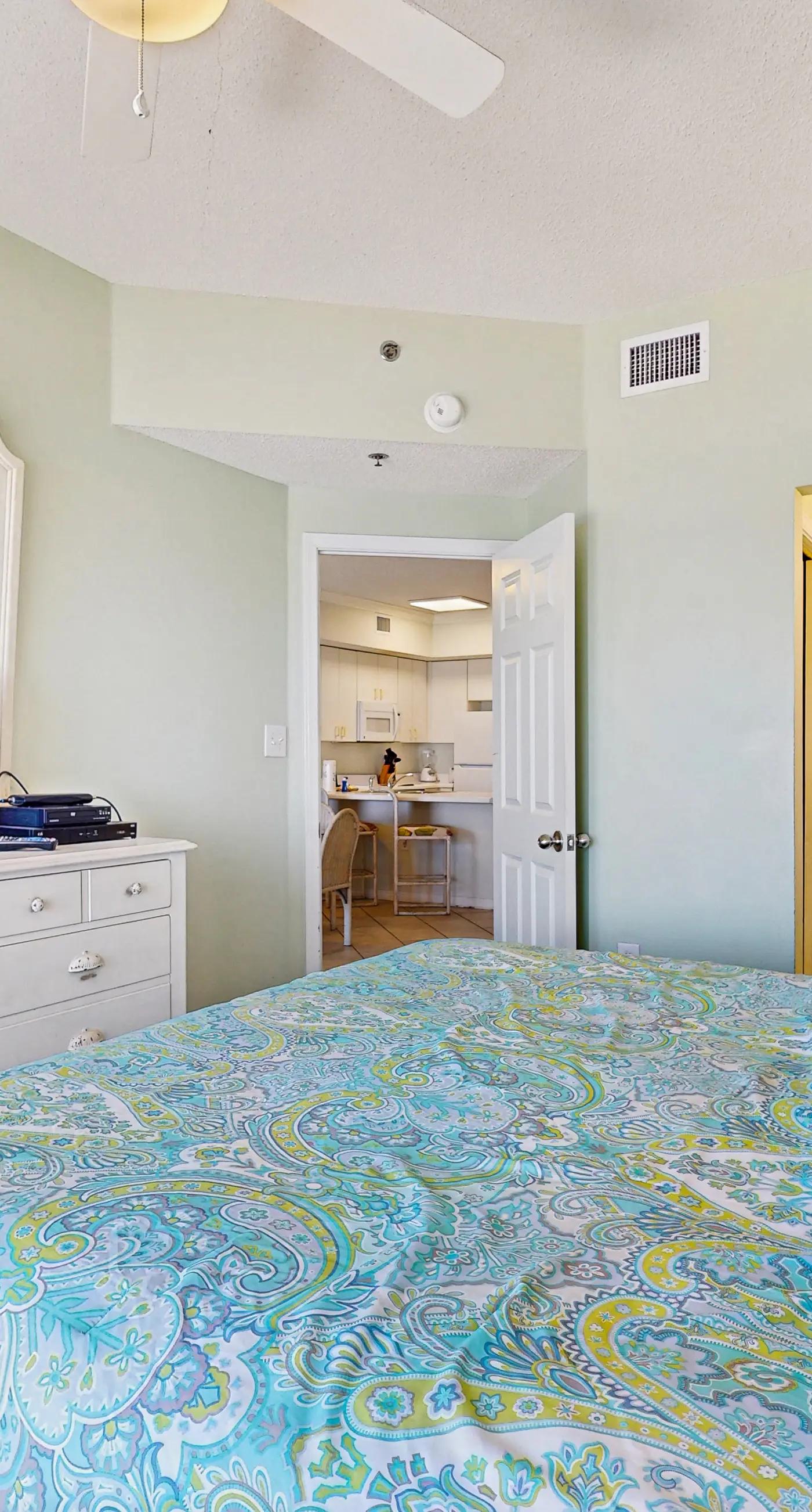 Beachfront property with Gulf-view balcony, outdoor pool & hot tub - near shops