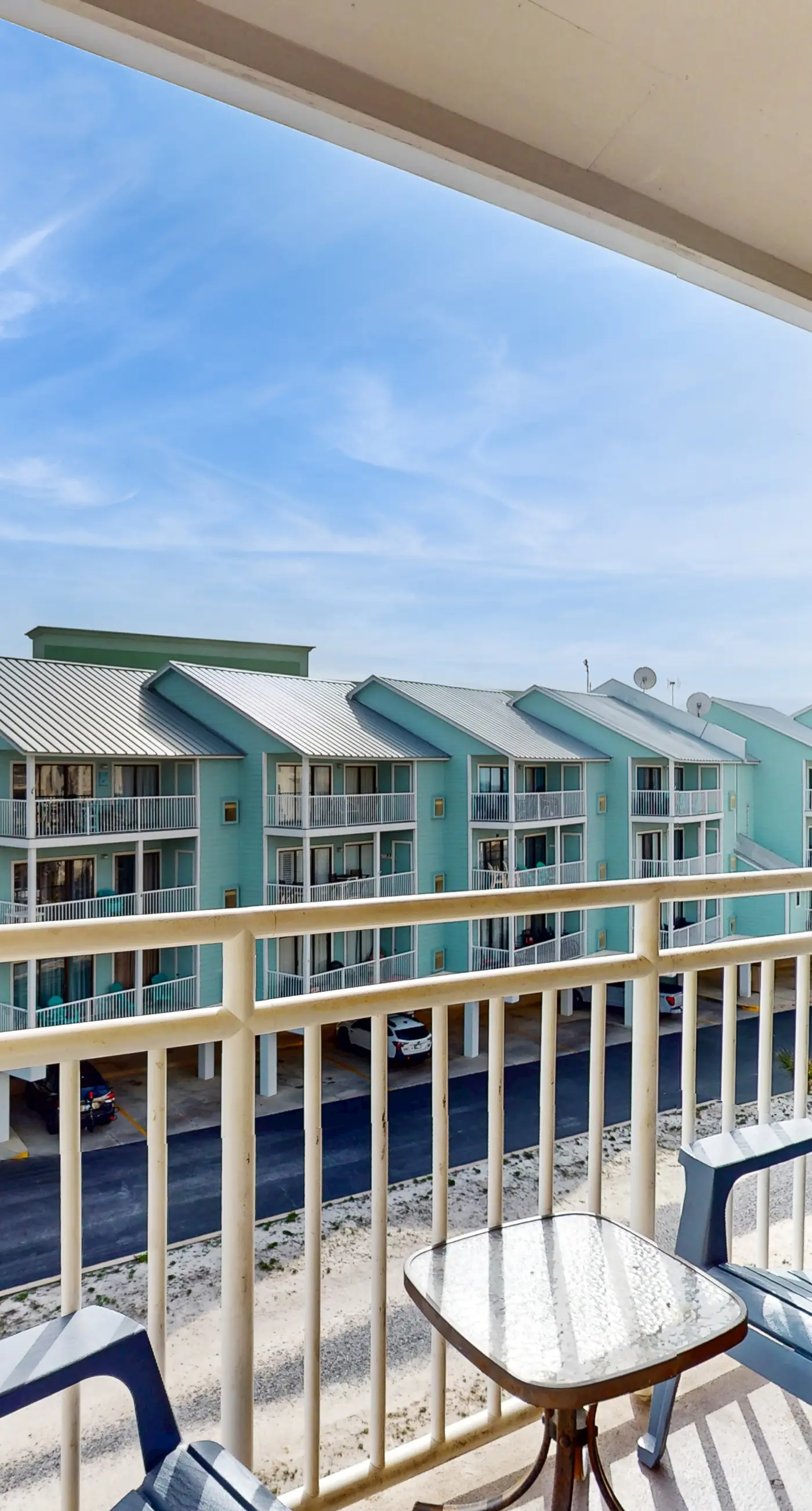 Gulf view condo w/ a full kitchen, private balcony, shared pools, & tennis court