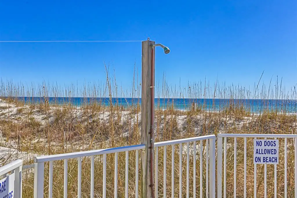 Gulf view condo w/ a full kitchen, private balcony, shared pools, & tennis court