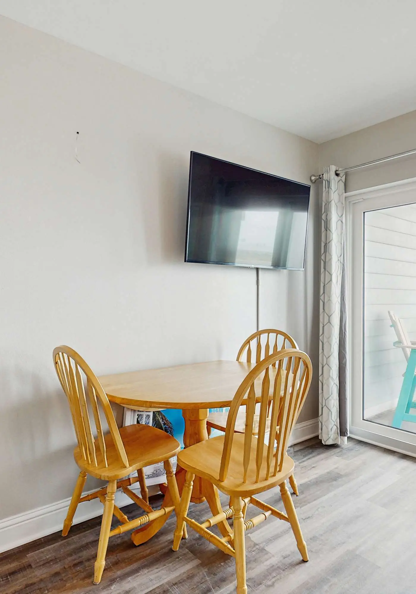 Gulf Coast condo with a pool, gym, boat launch, & nearby beach access