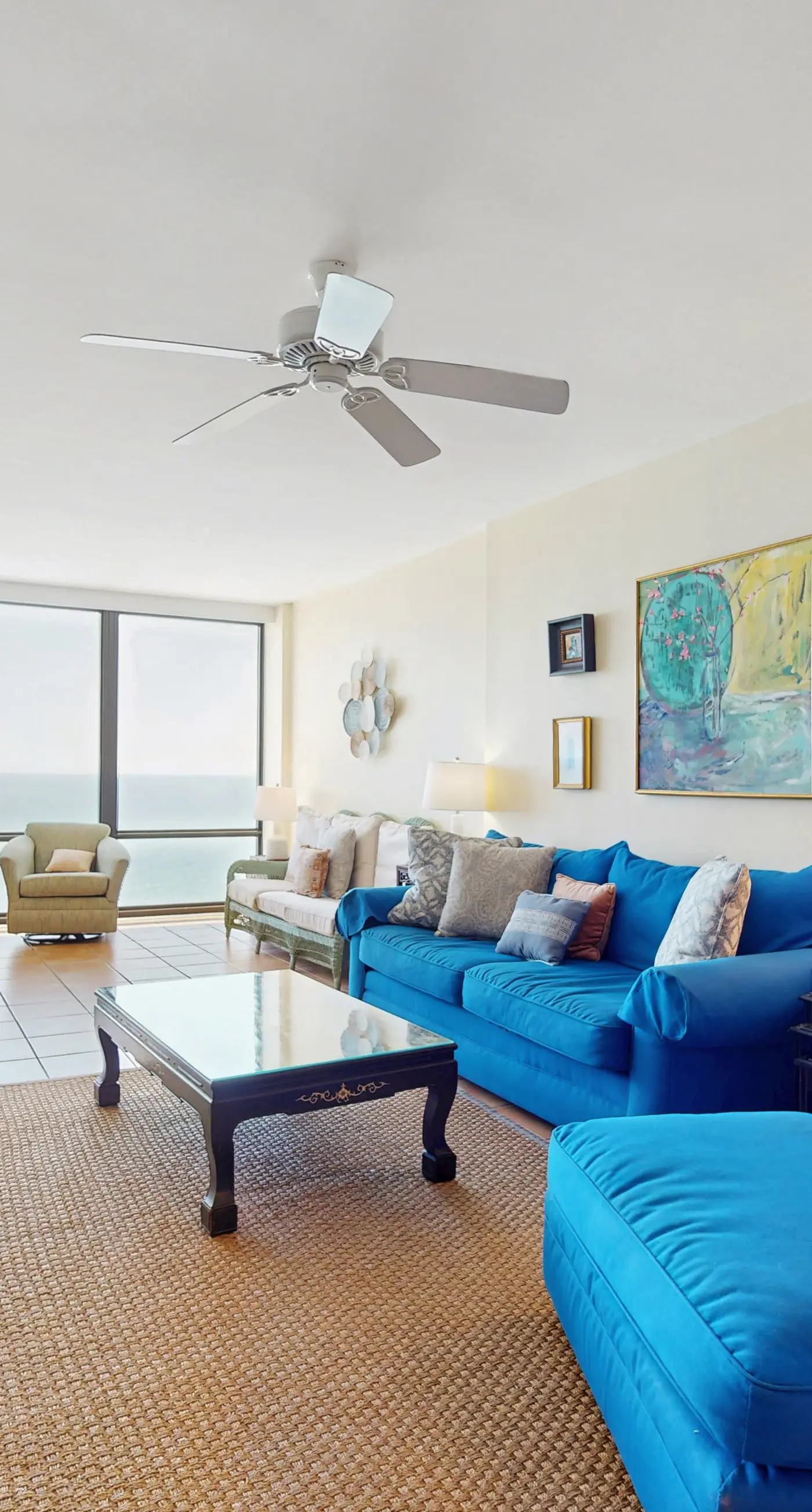 Stunning oceanfront top-floor condo with Gulf views, central AC & pool access