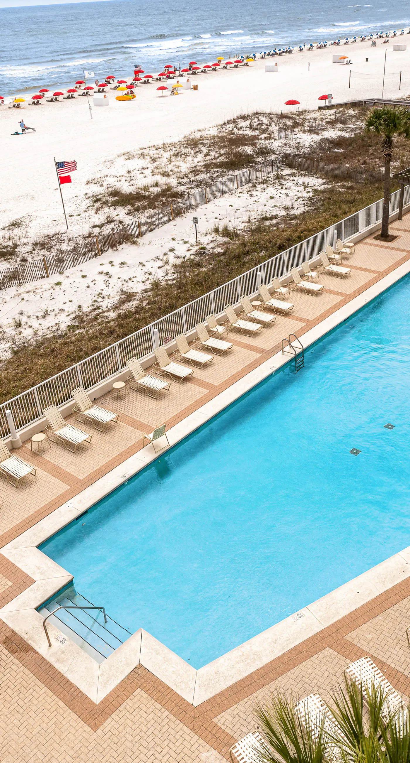 Beachfront corner condo with stunning Gulf views, pools, hot tub & fitness center