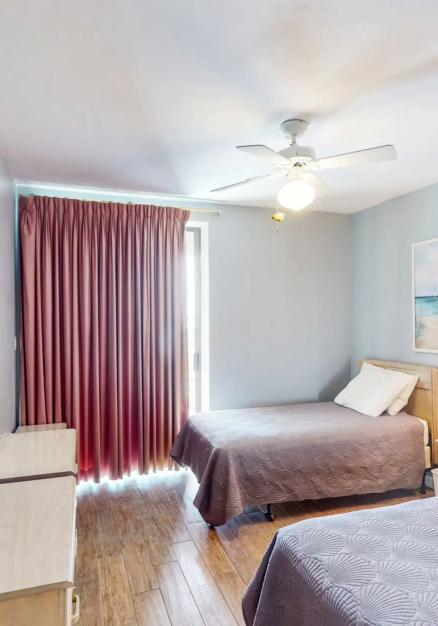 Beachfront corner condo with stunning Gulf views, pools, hot tub & fitness center