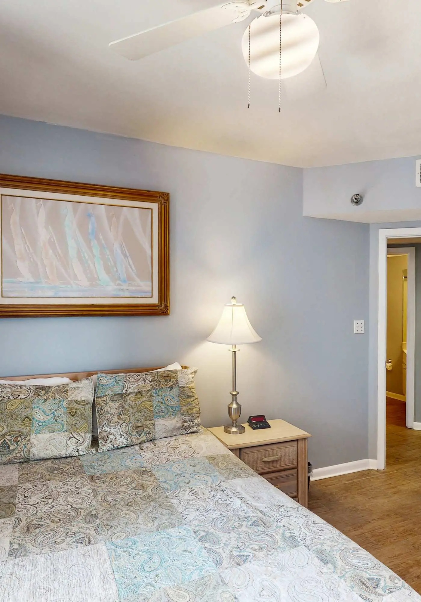Beachfront corner condo with stunning Gulf views, pools, hot tub & fitness center