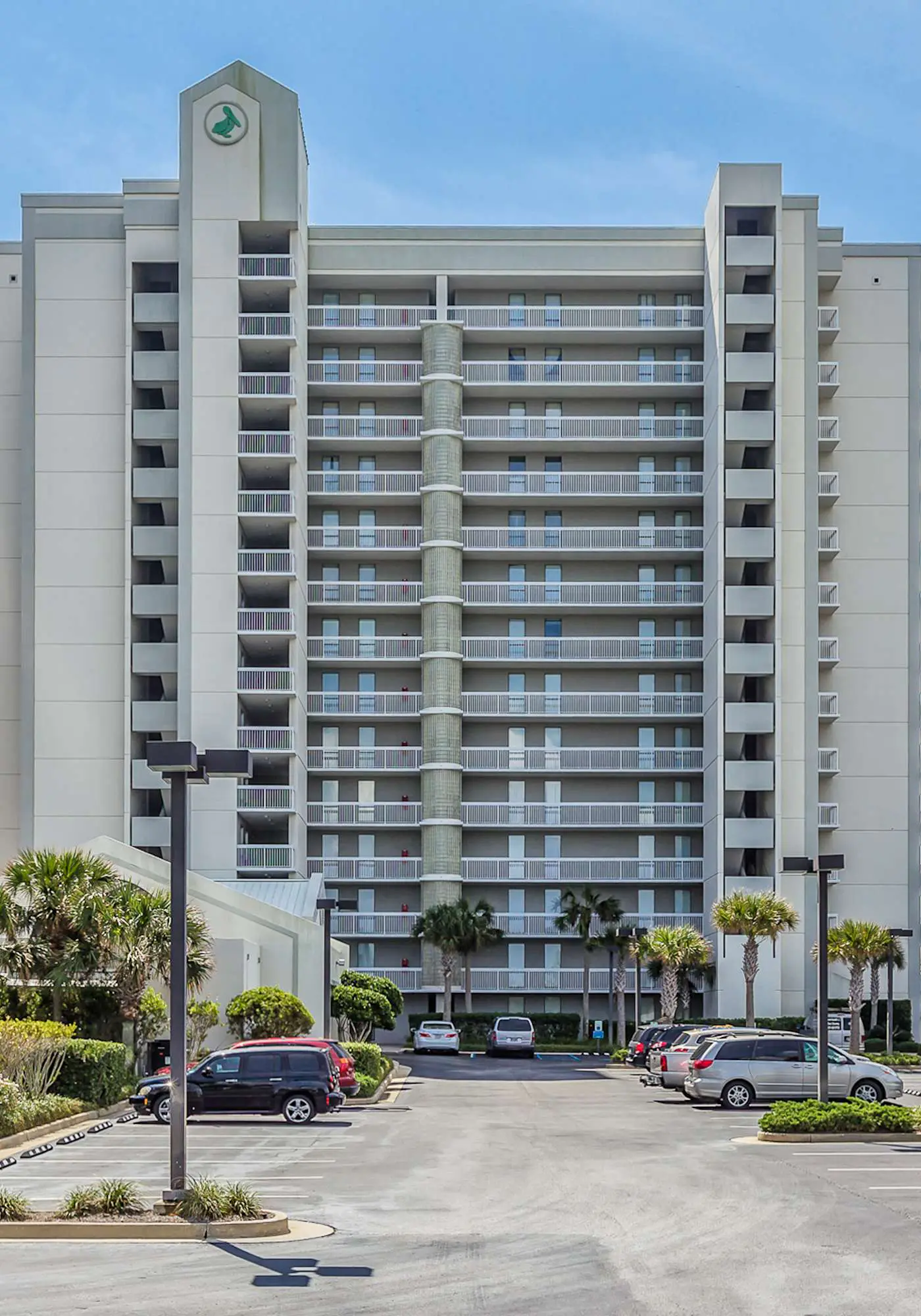 Beachfront corner condo with stunning Gulf views, pools, hot tub & fitness center