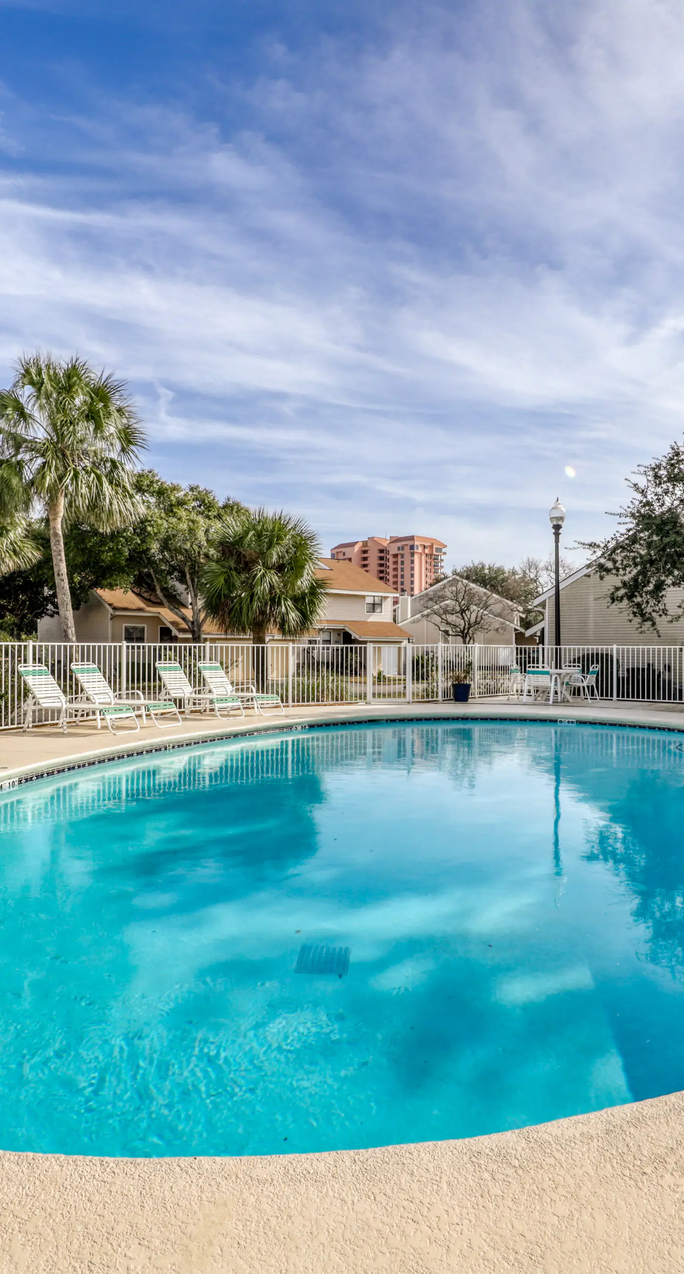 Fourth-floor beach condo w amazing views, indoor pool, & beach access