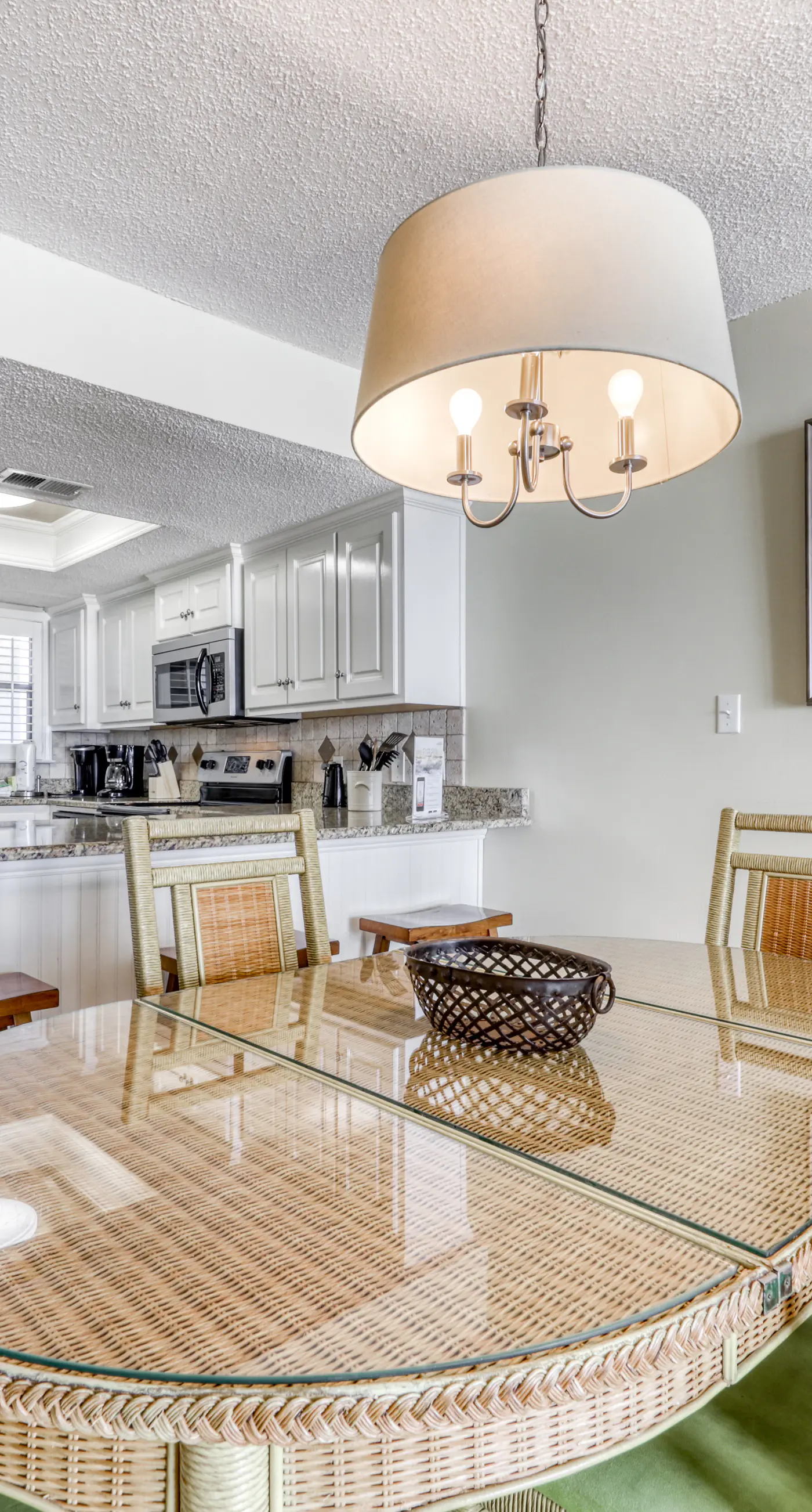 Fourth-floor beach condo w amazing views, indoor pool, & beach access