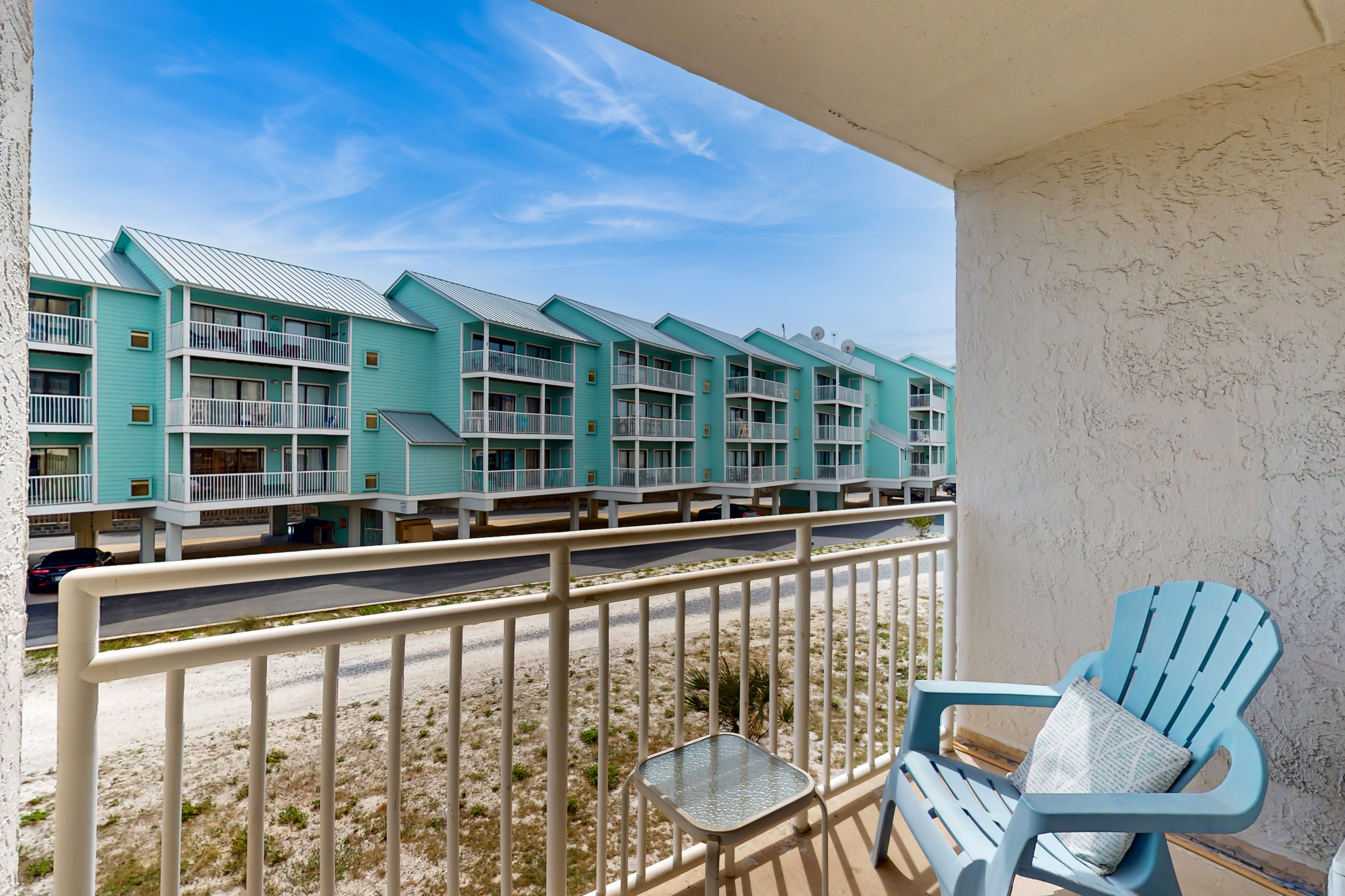 Adorable Studio on Beach W/ Shared Pool, Private Balcony, & Beach Access