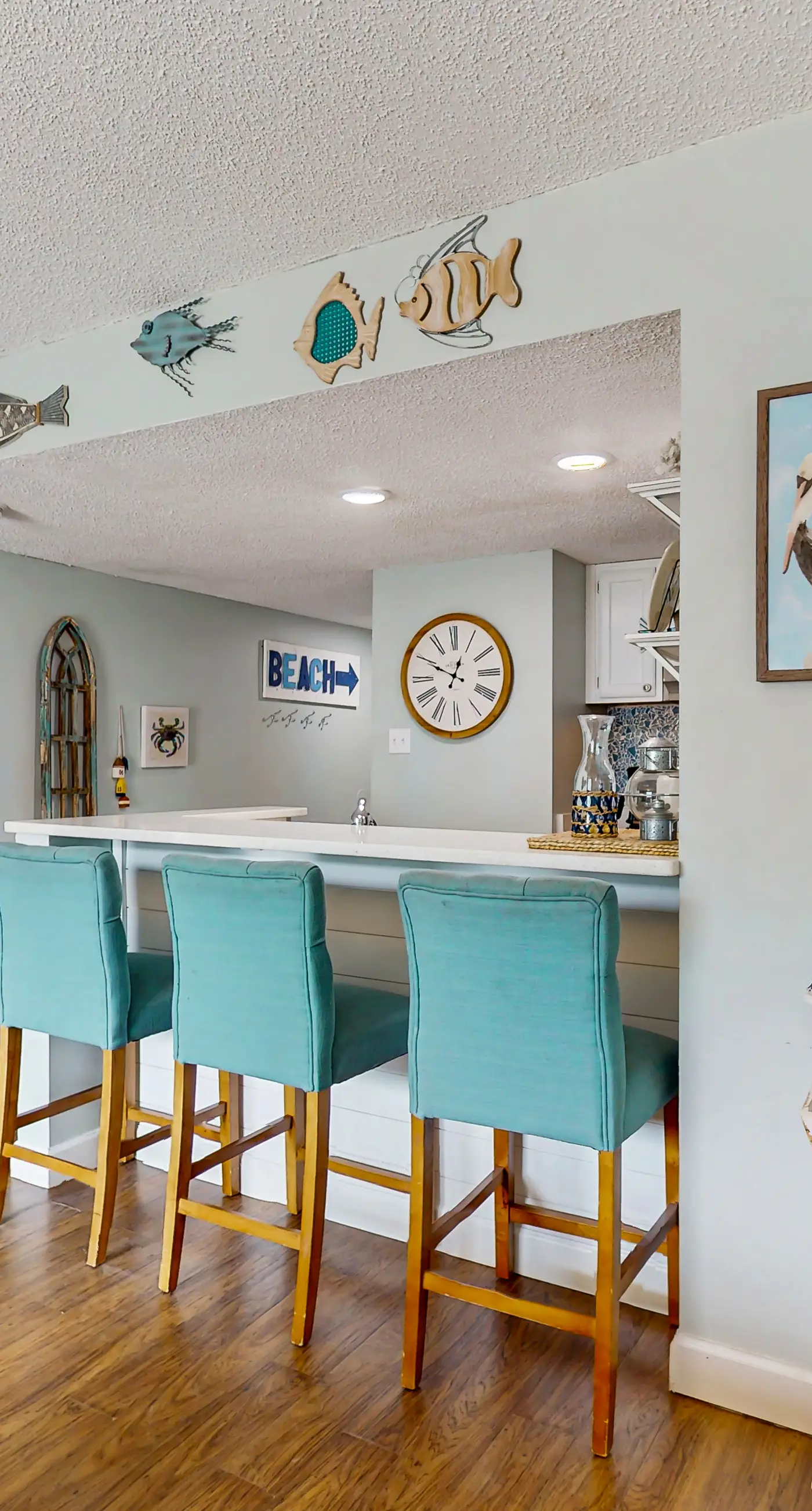 Adorable Studio on Beach W/ Shared Pool, Private Balcony, & Beach Access