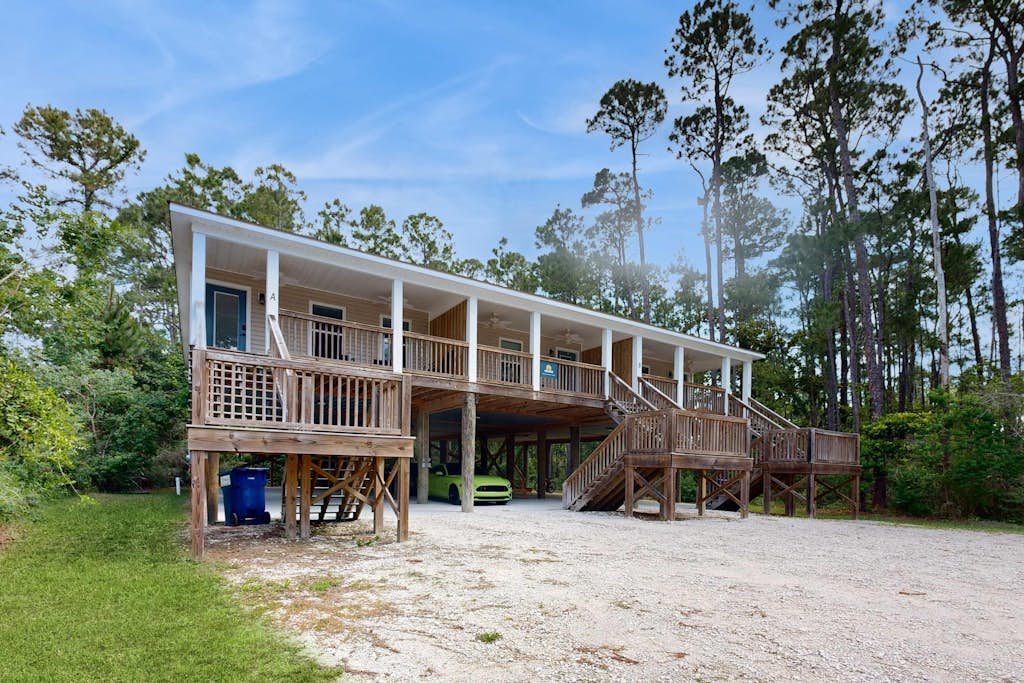 Beach Cottage West