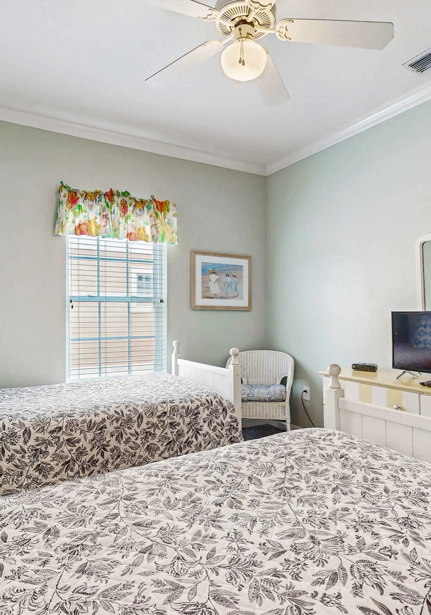Gulf-Front Condo w/ Balcony, Shared Pools, and Beach Access