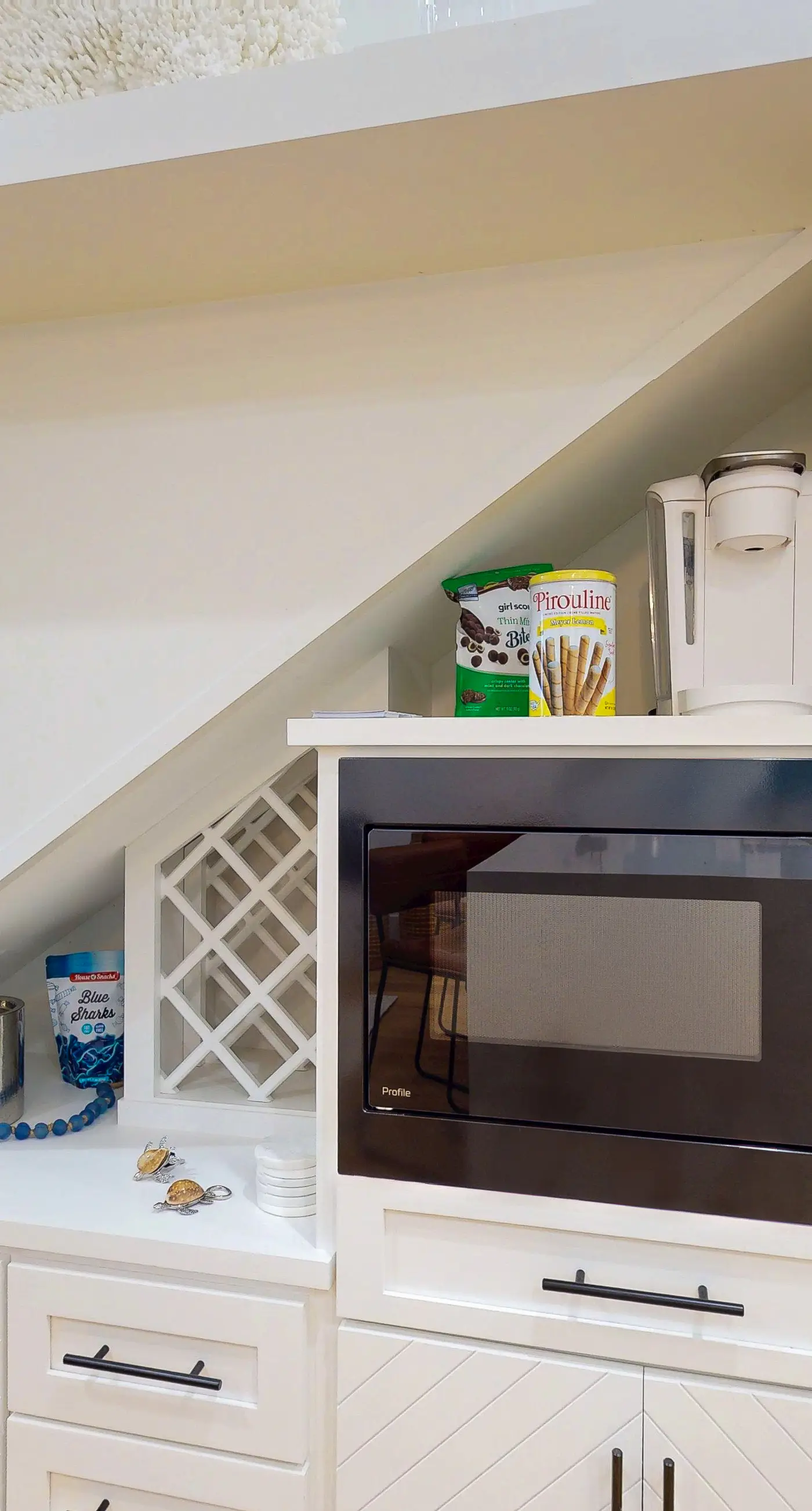 Exquisite waterview duplex with bunkroom, internet, and grill