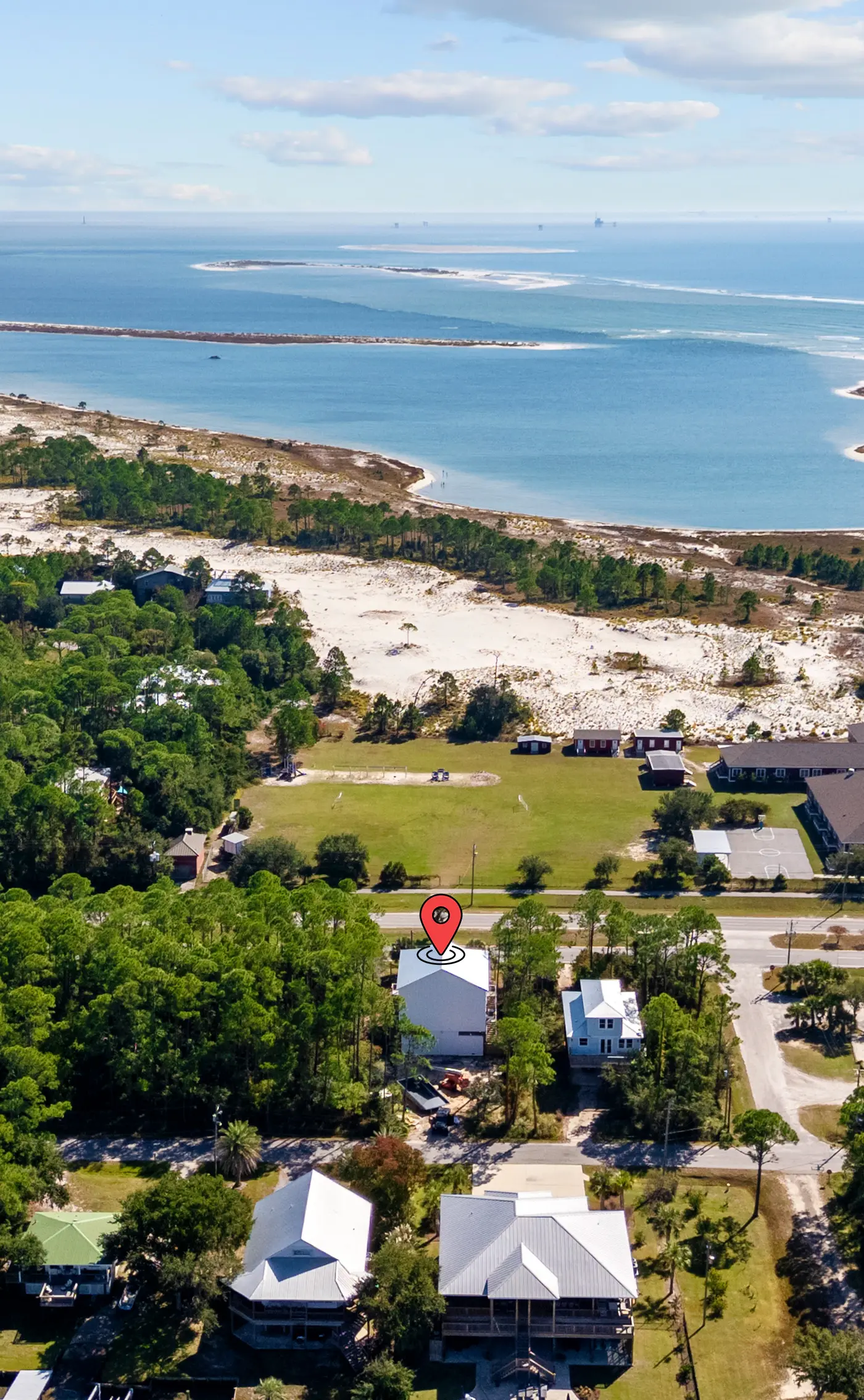 Exquisite waterview duplex with bunkroom, internet, and grill