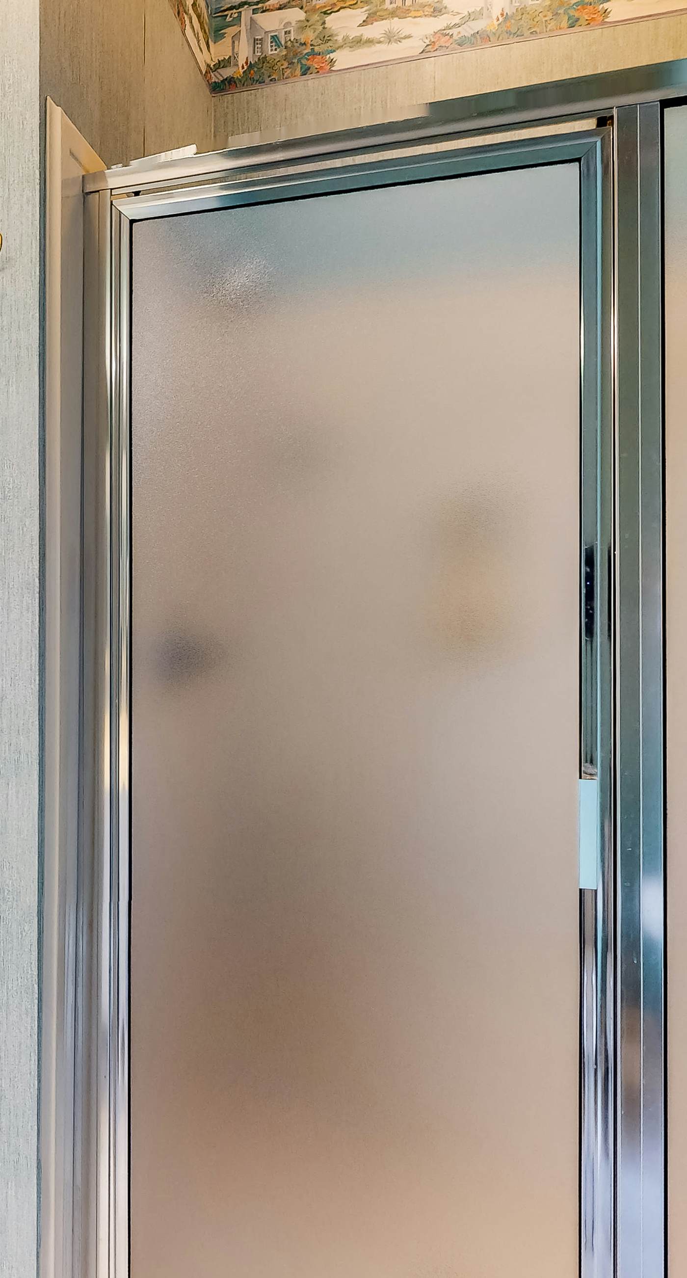 Bright duplex with two full kitchens, large decks, and private washer/dryers