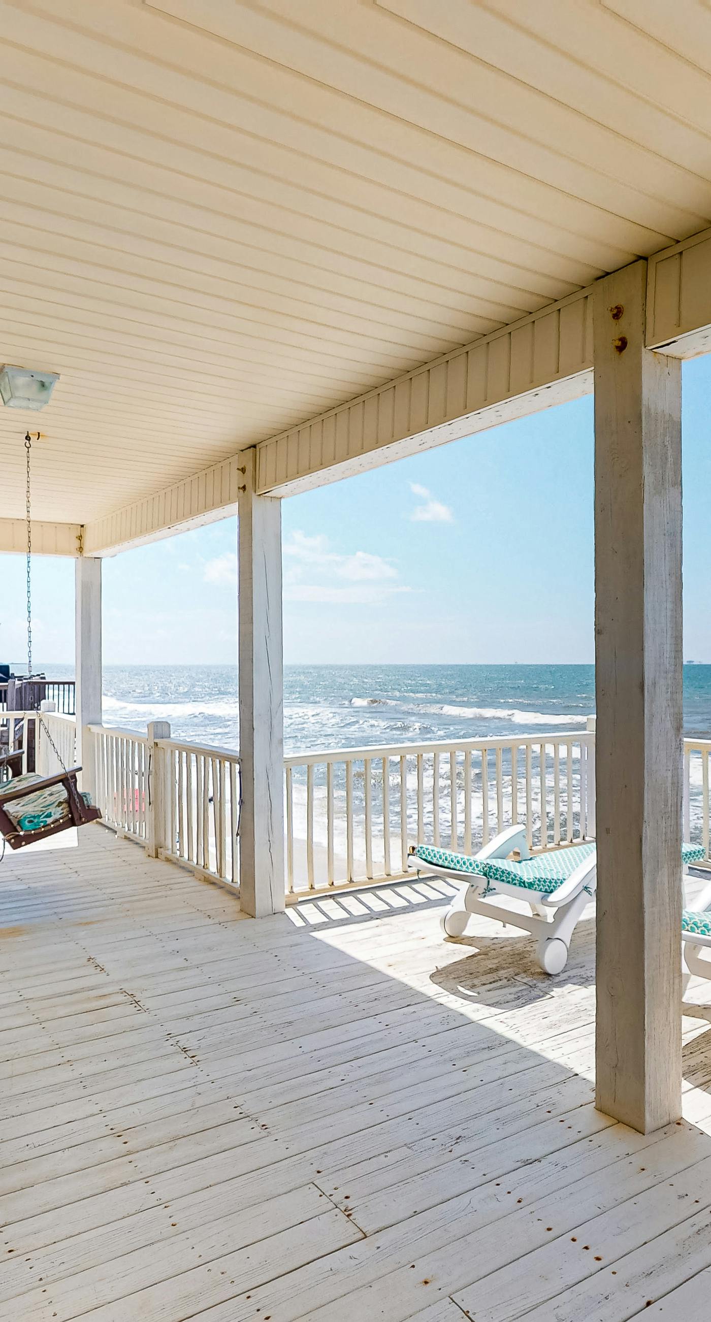 Gulf-front home with private deck, beach views, & gas grill - Dogs OK