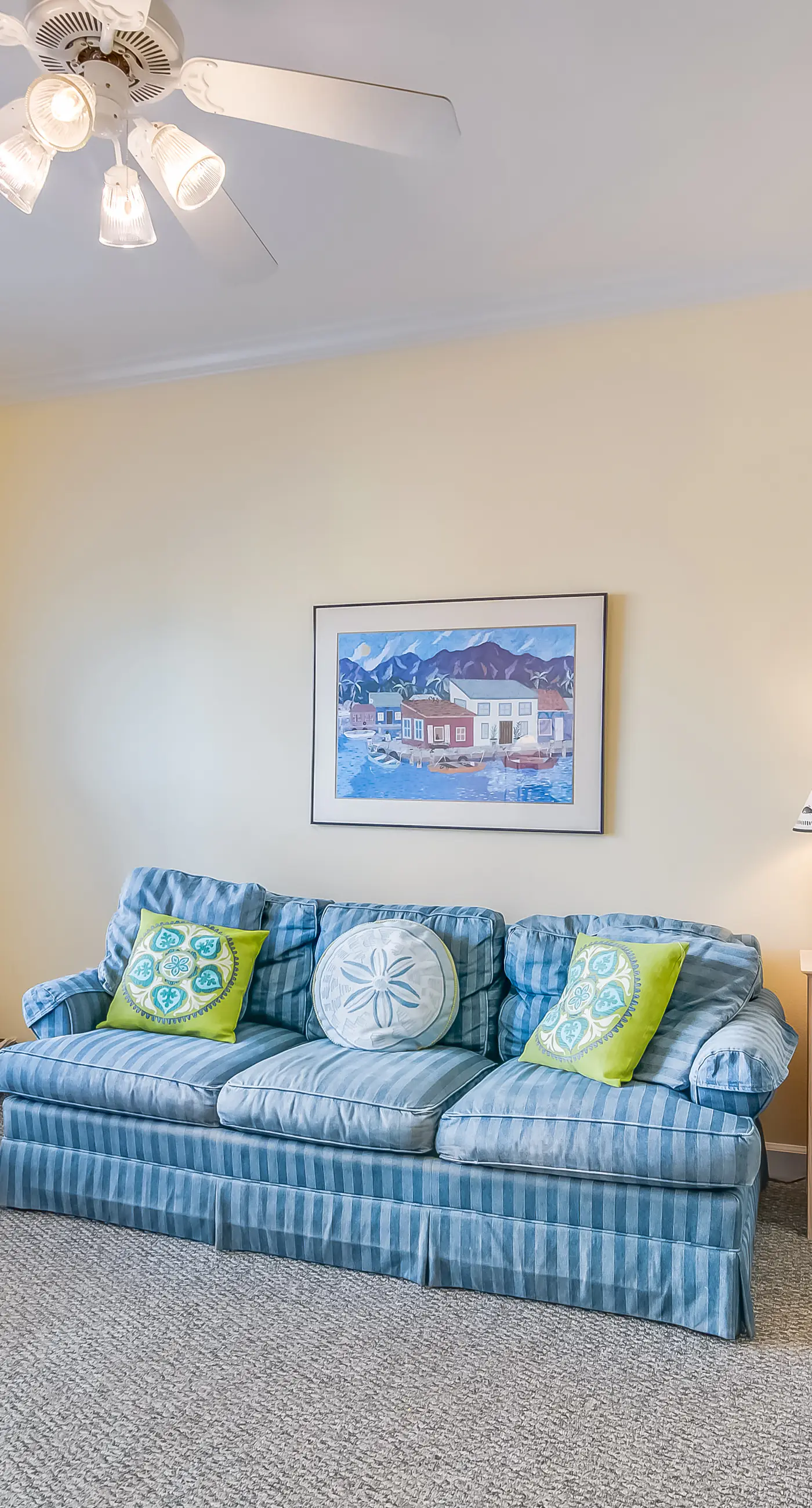 Gulf-front condo w/ lock-out feature, shared pools & amazing views