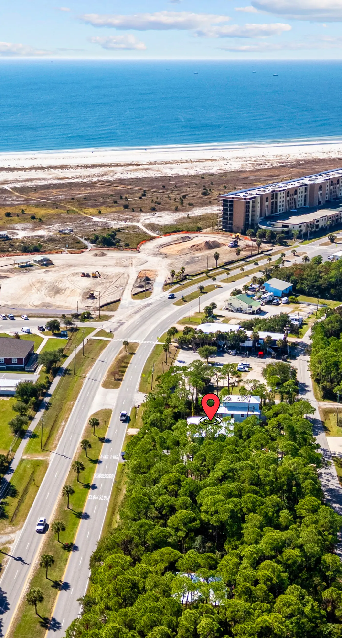 Fabulous Gulf view duplex that is walking distance to restaurants and beach