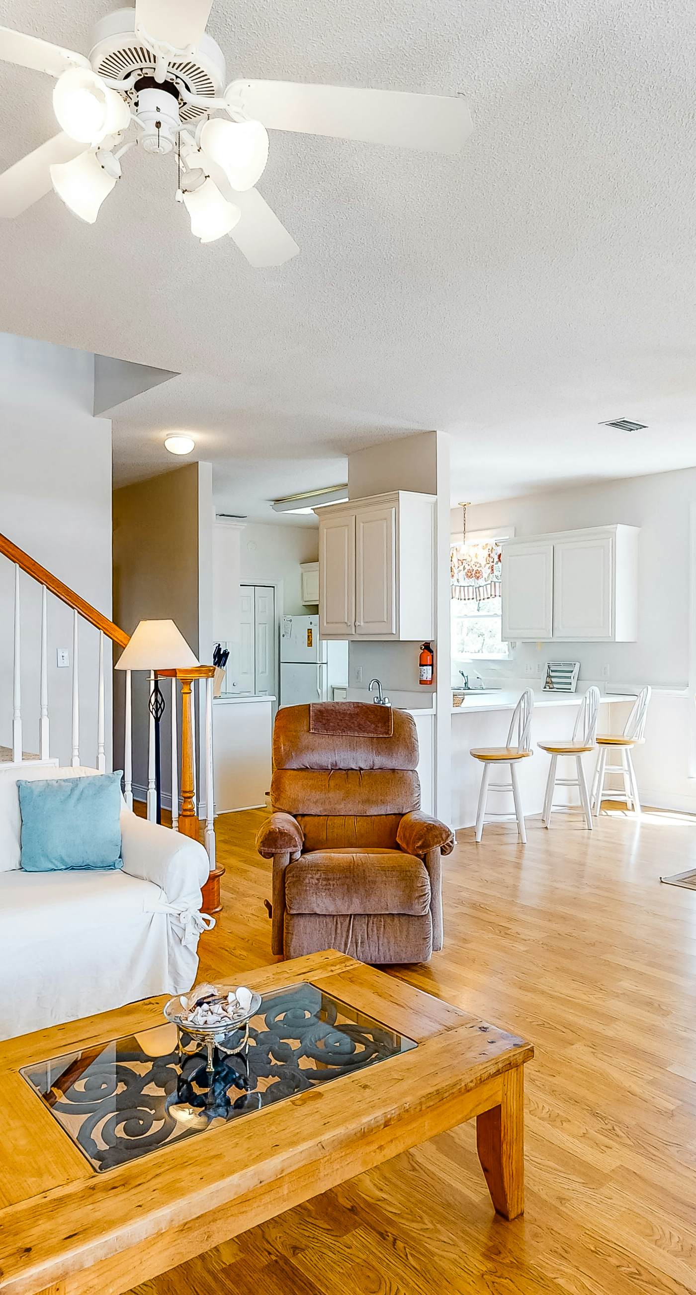 Friendly Duplex w/ Full Kitchen, Central AC, Washer/Dryer, & High-Speed WiFi!