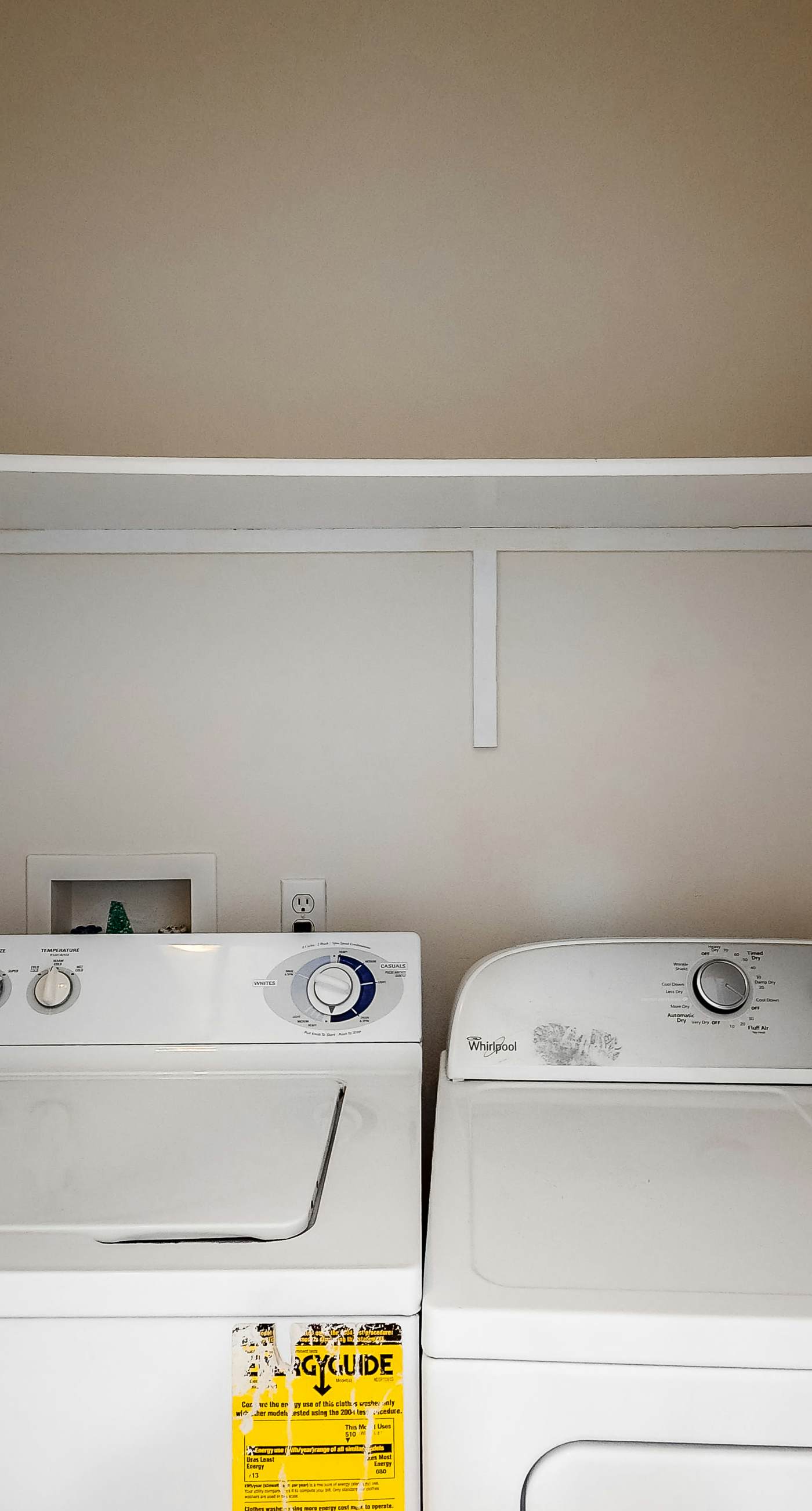 Friendly Duplex w/ Full Kitchen, Central AC, Washer/Dryer, & High-Speed WiFi!