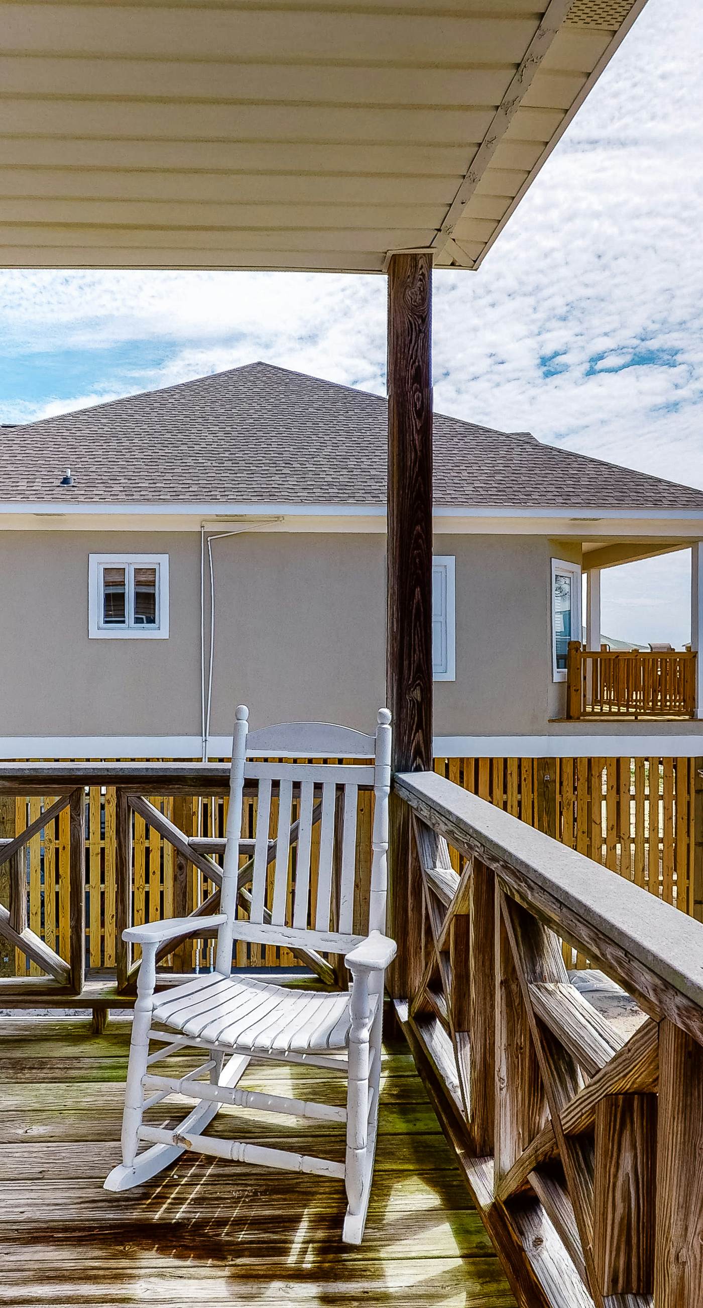 Friendly Duplex w/ Full Kitchen, Central AC, Washer/Dryer, & High-Speed WiFi!