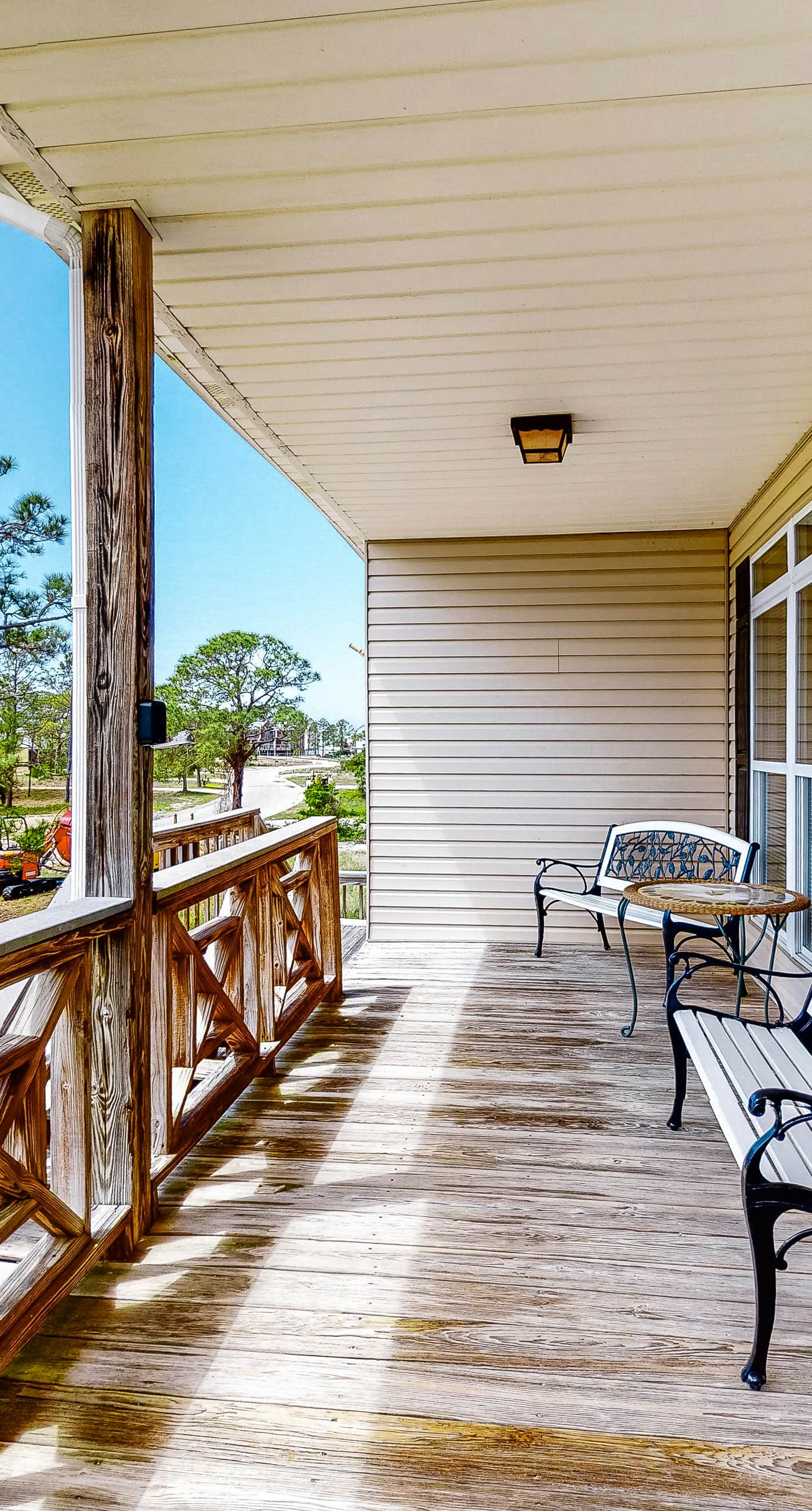 Friendly Duplex w/ Full Kitchen, Central AC, Washer/Dryer, & High-Speed WiFi!