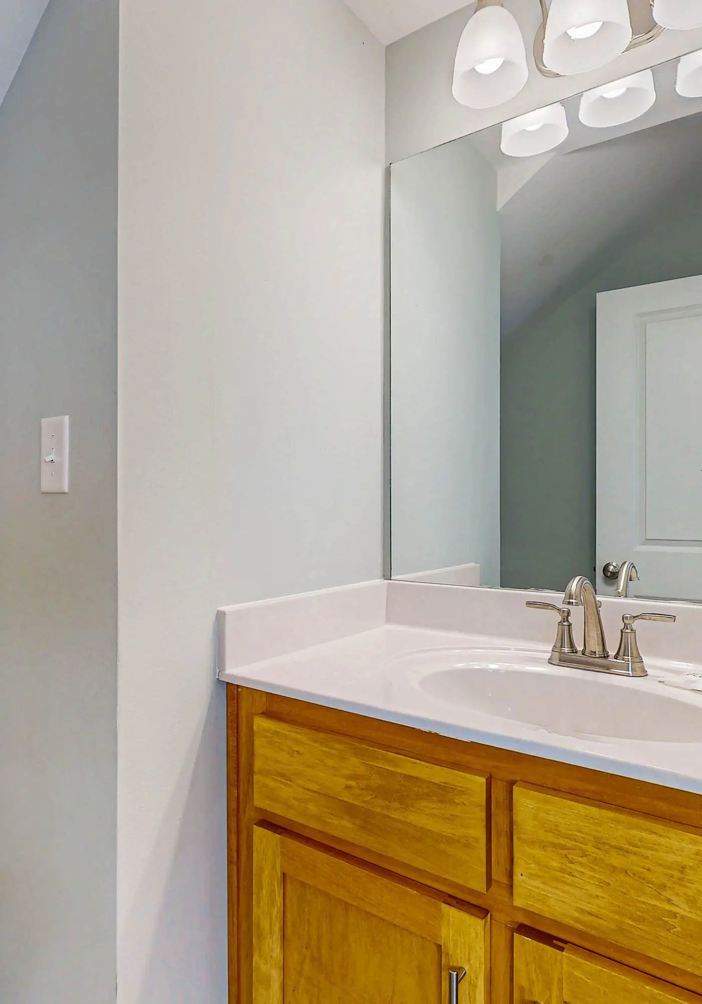 Gulfview duplex with panoramic views, large balcony, and internet
