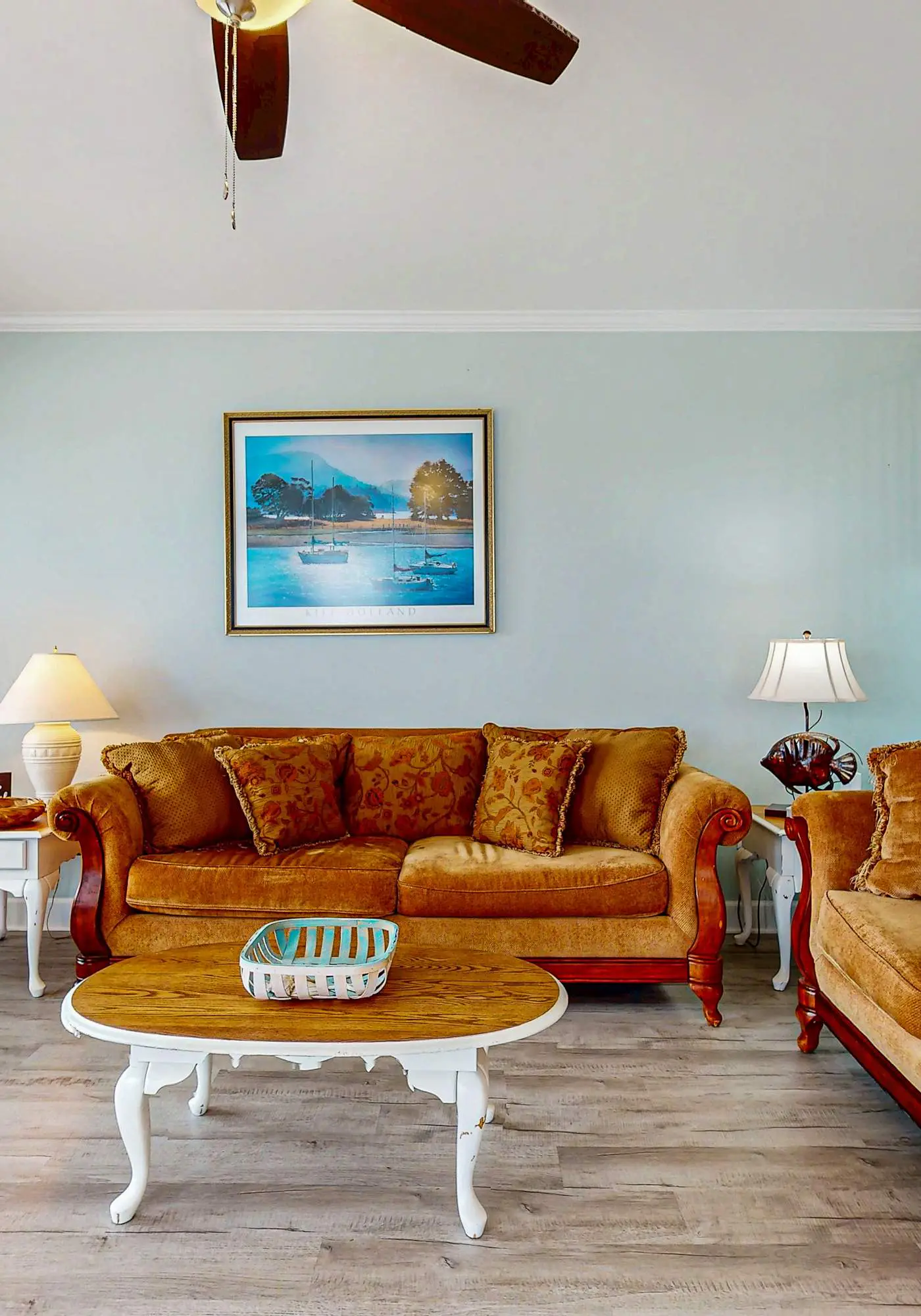 Gulfview duplex with panoramic views, large balcony, and internet