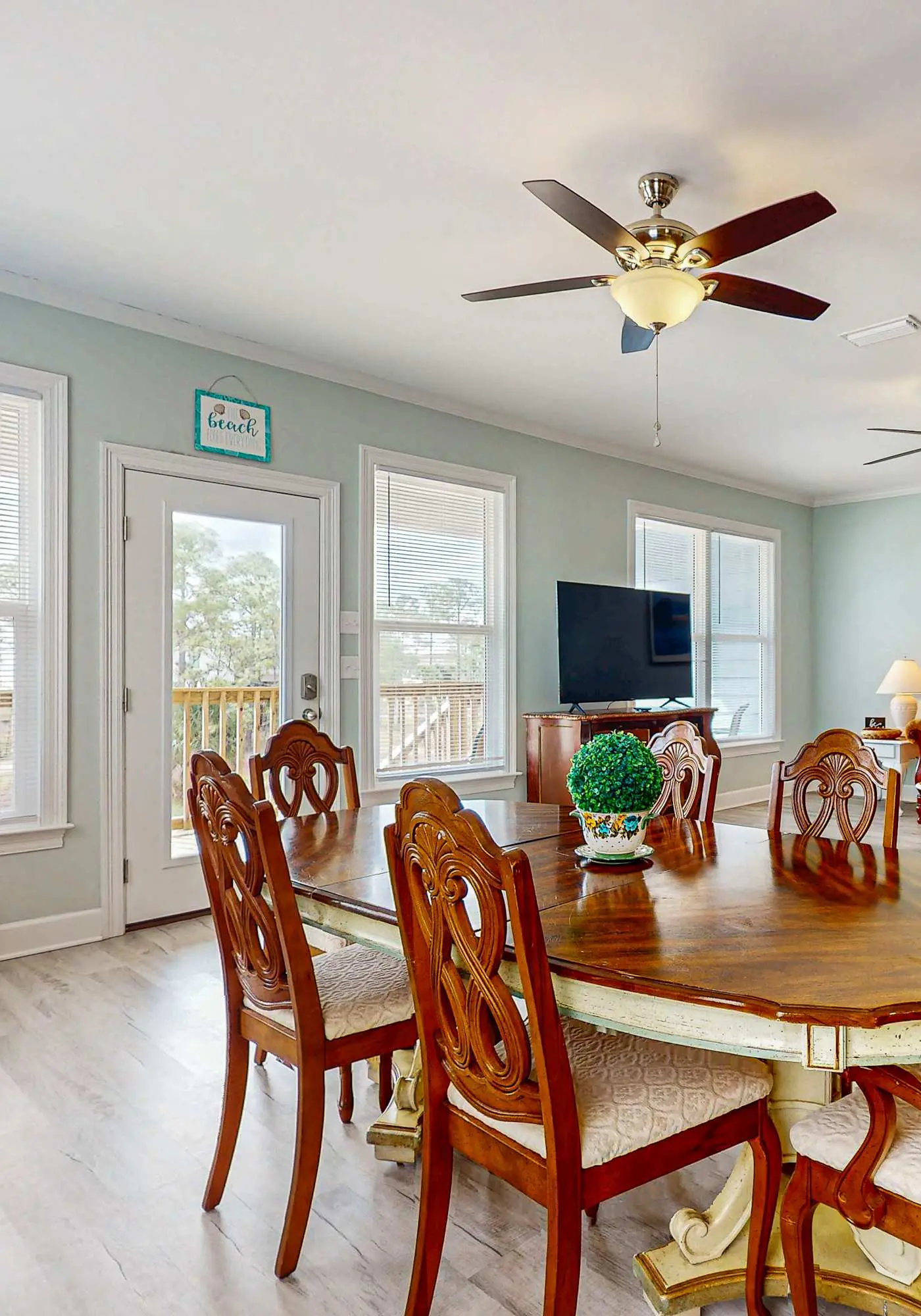 Gulfview duplex with panoramic views, large balcony, and internet